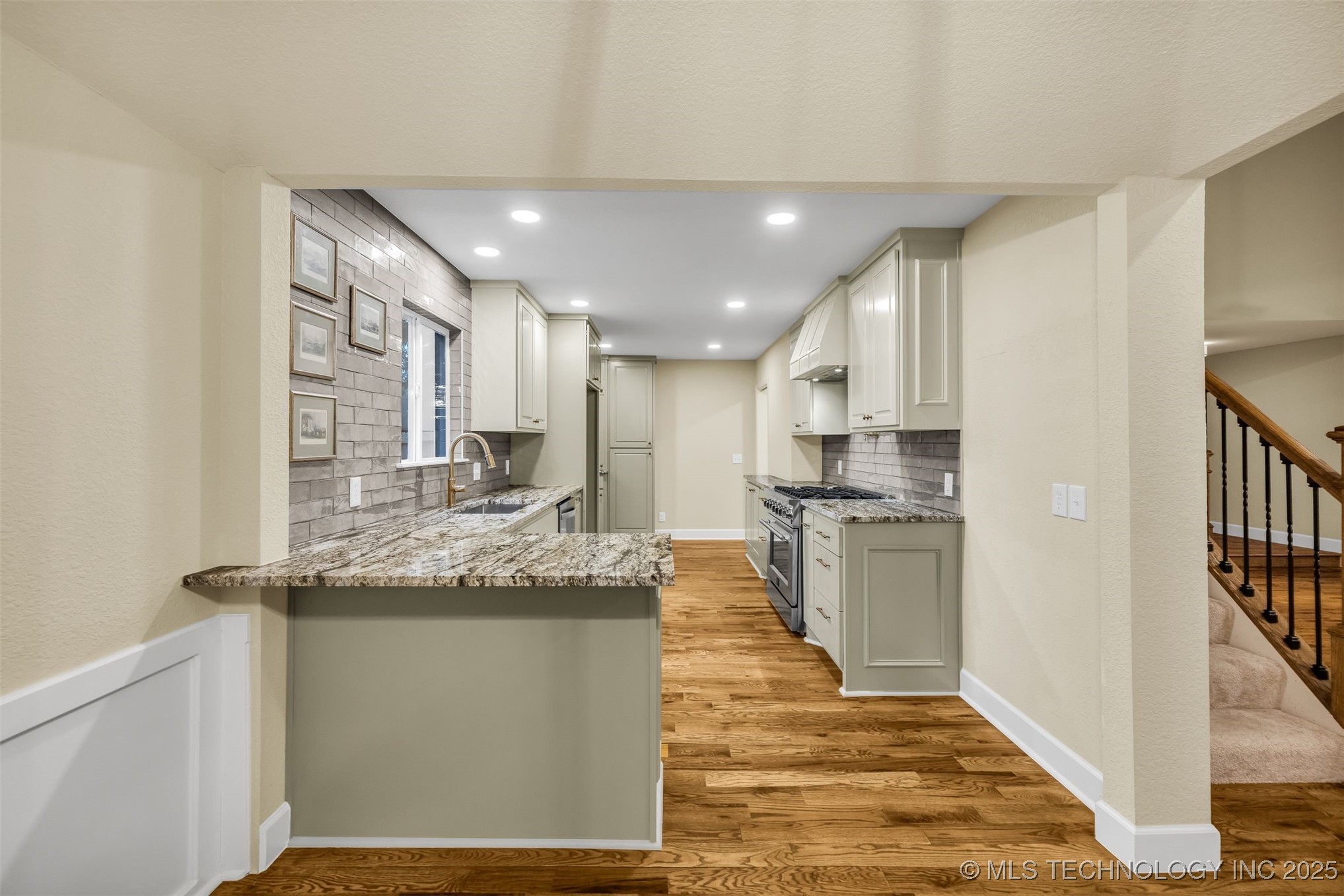 8623 S 73rd East Avenue