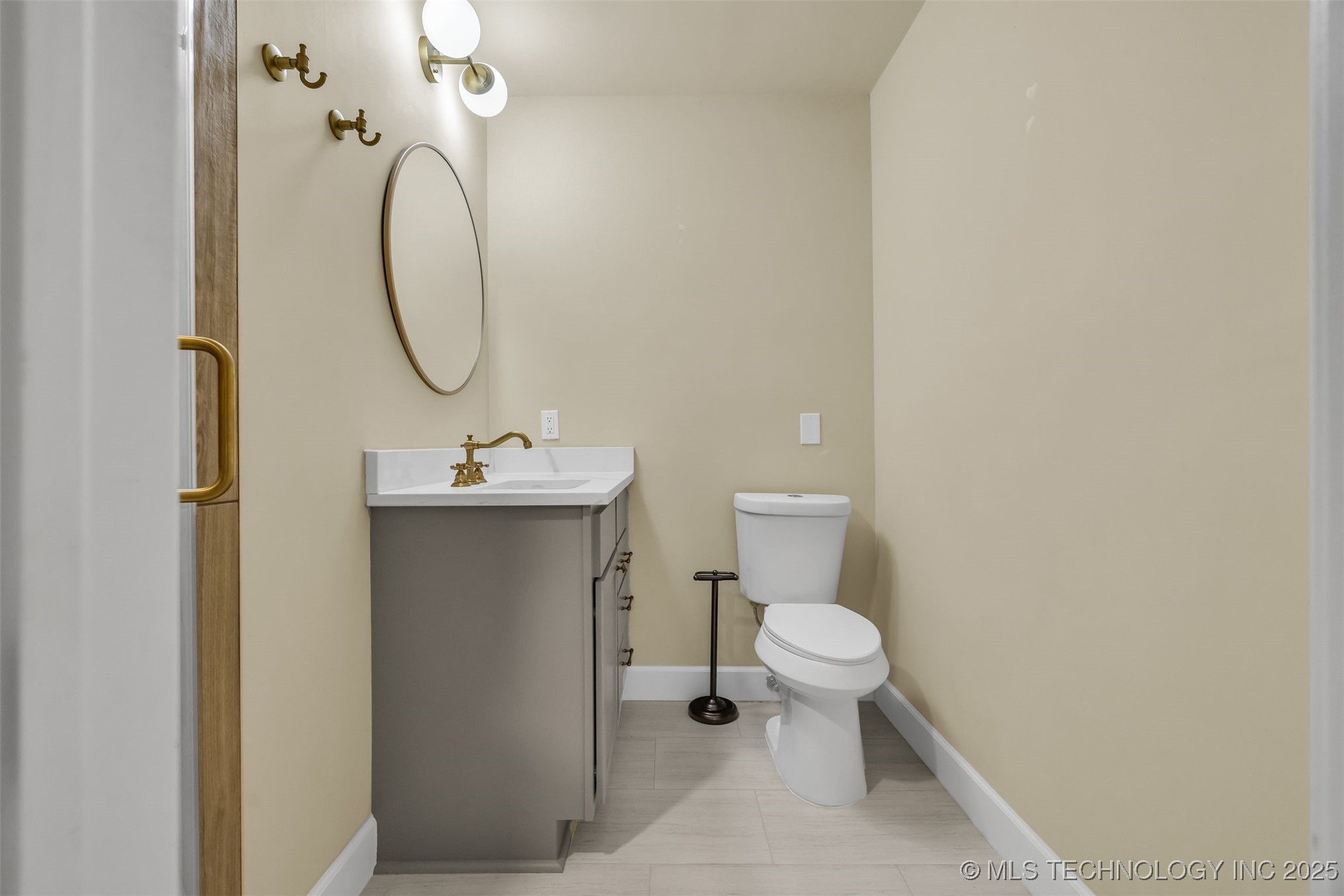 8623 S 73rd East Avenue