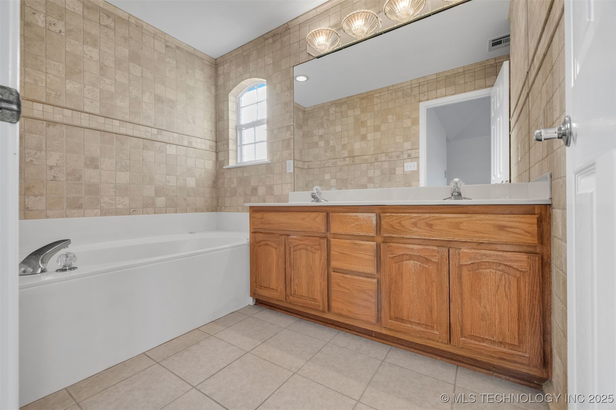 2728 S 79th East East Avenue