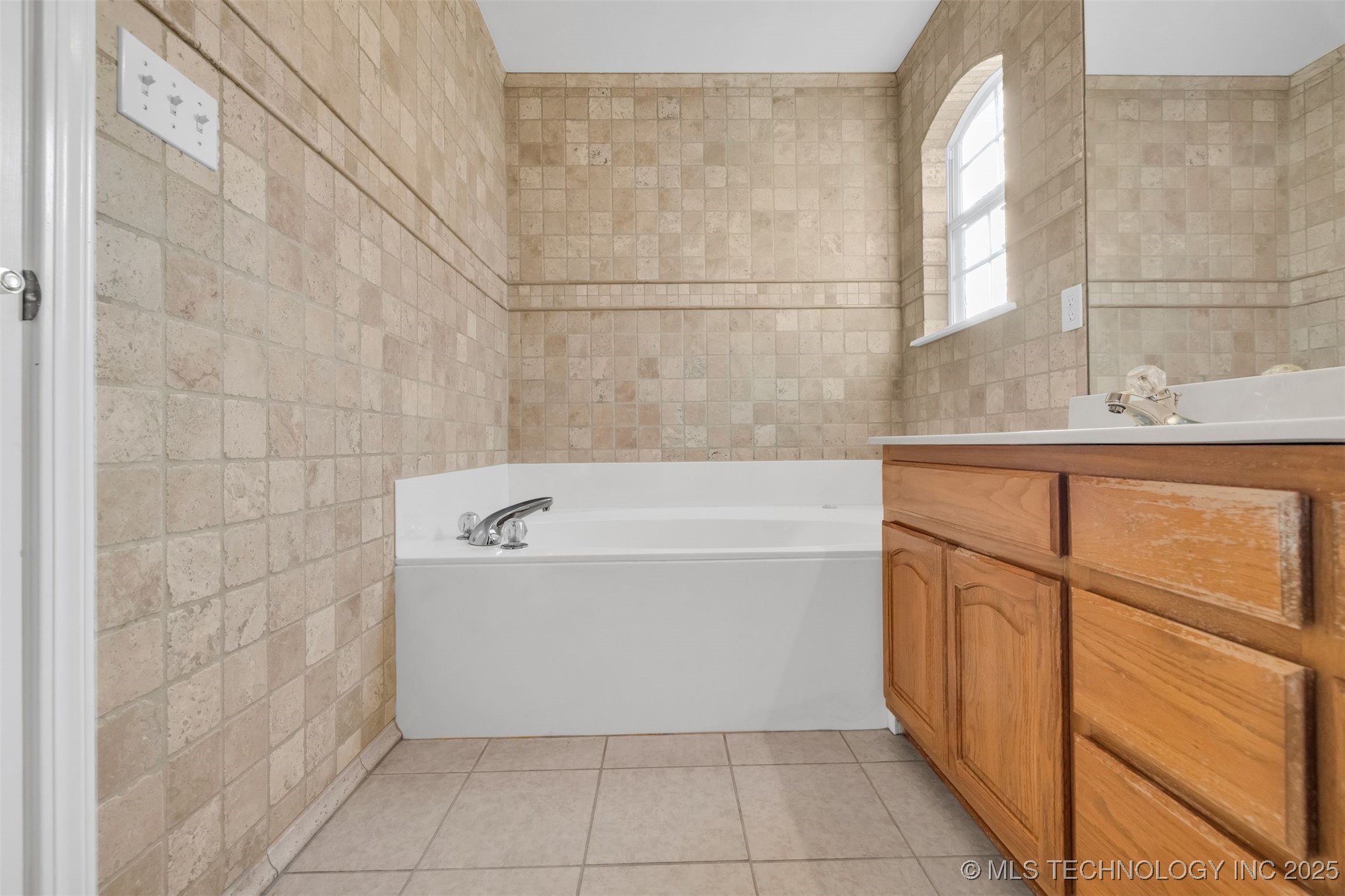 2728 S 79th East East Avenue