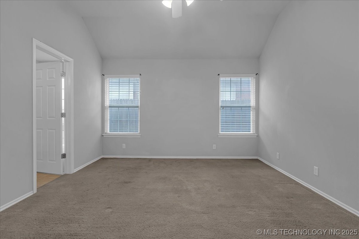 712 E Canton Street