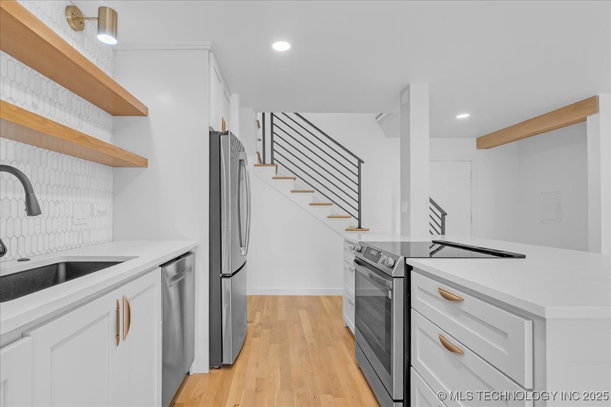 15915 E 131st Street S 81