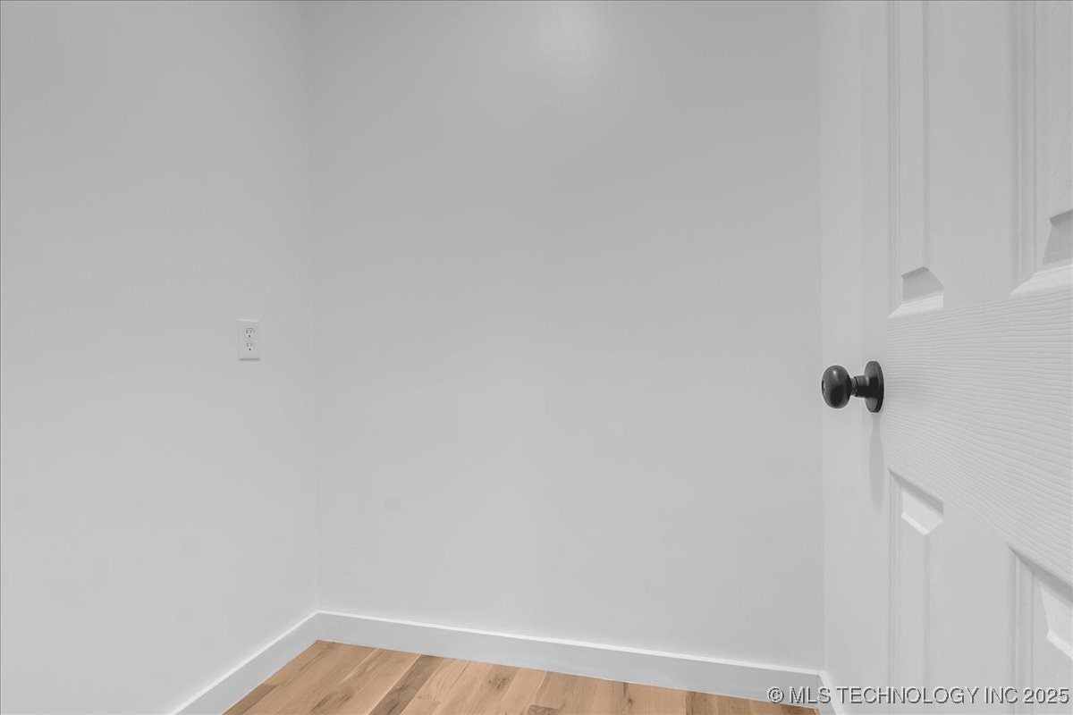 15915 E 131st Street S 81