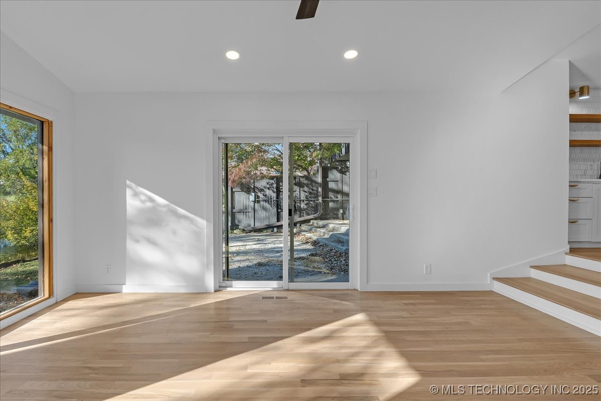 15915 E 131st Street S 81