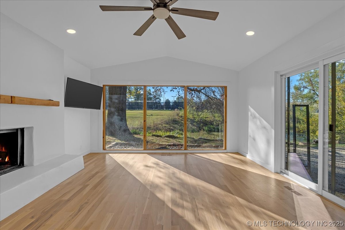 15915 E 131st Street S 81