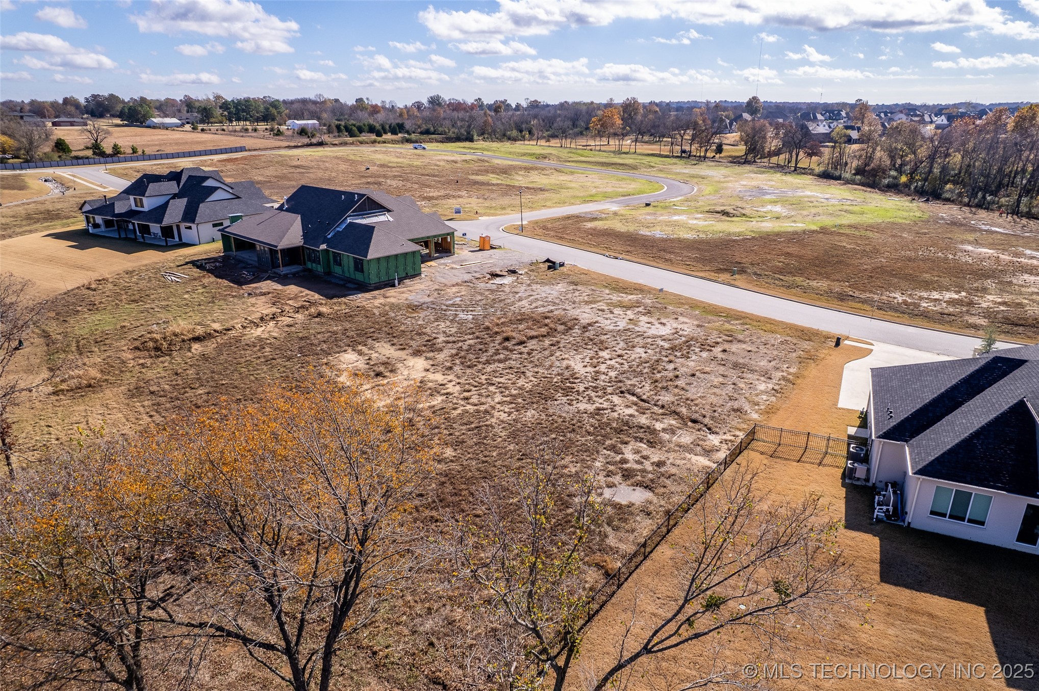 8812 E Elgin Street