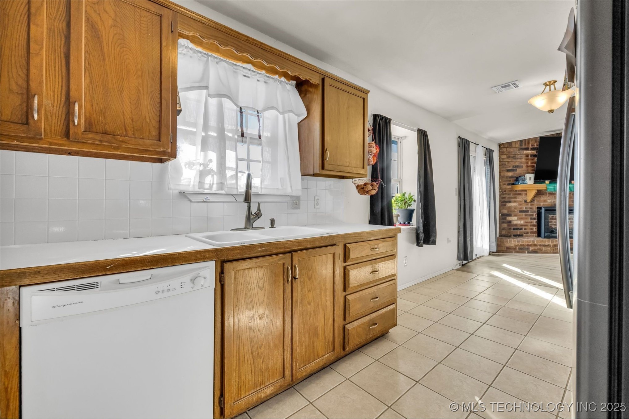 17715 S Santa Fe Street