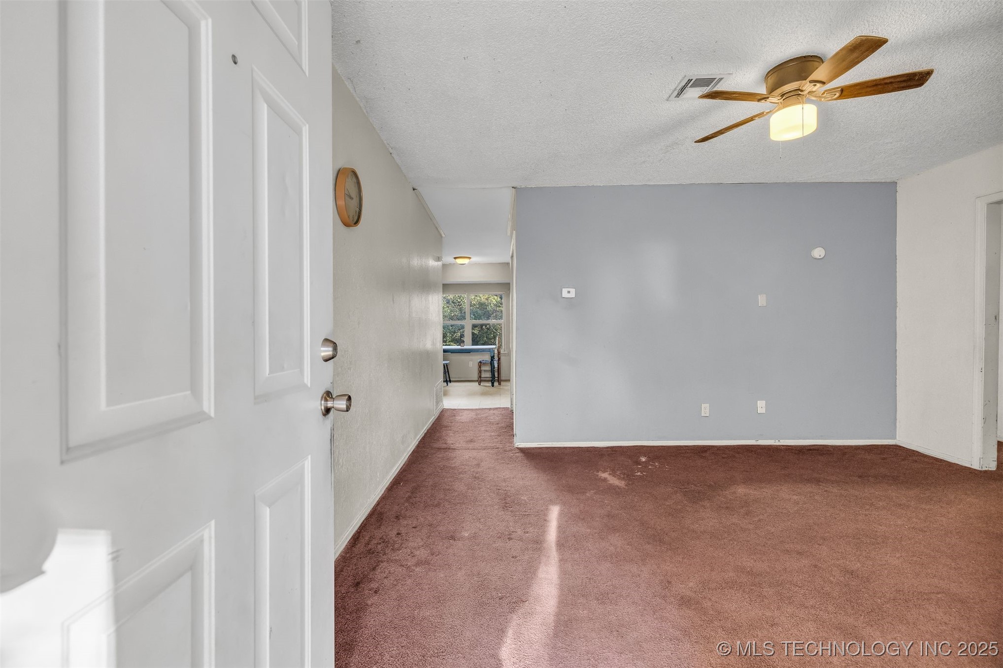 571 W 149th Place