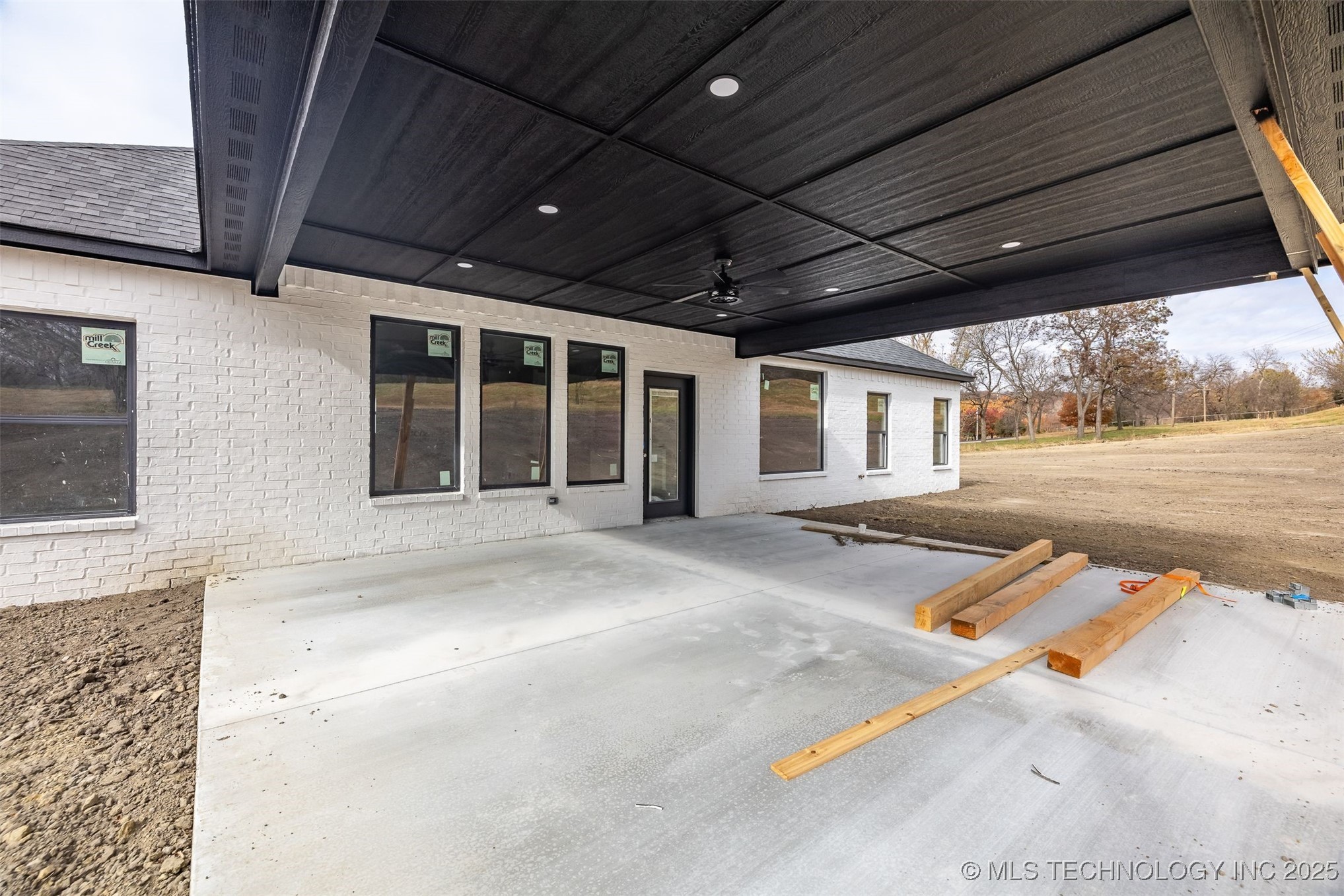 15439 N 55th West Avenue