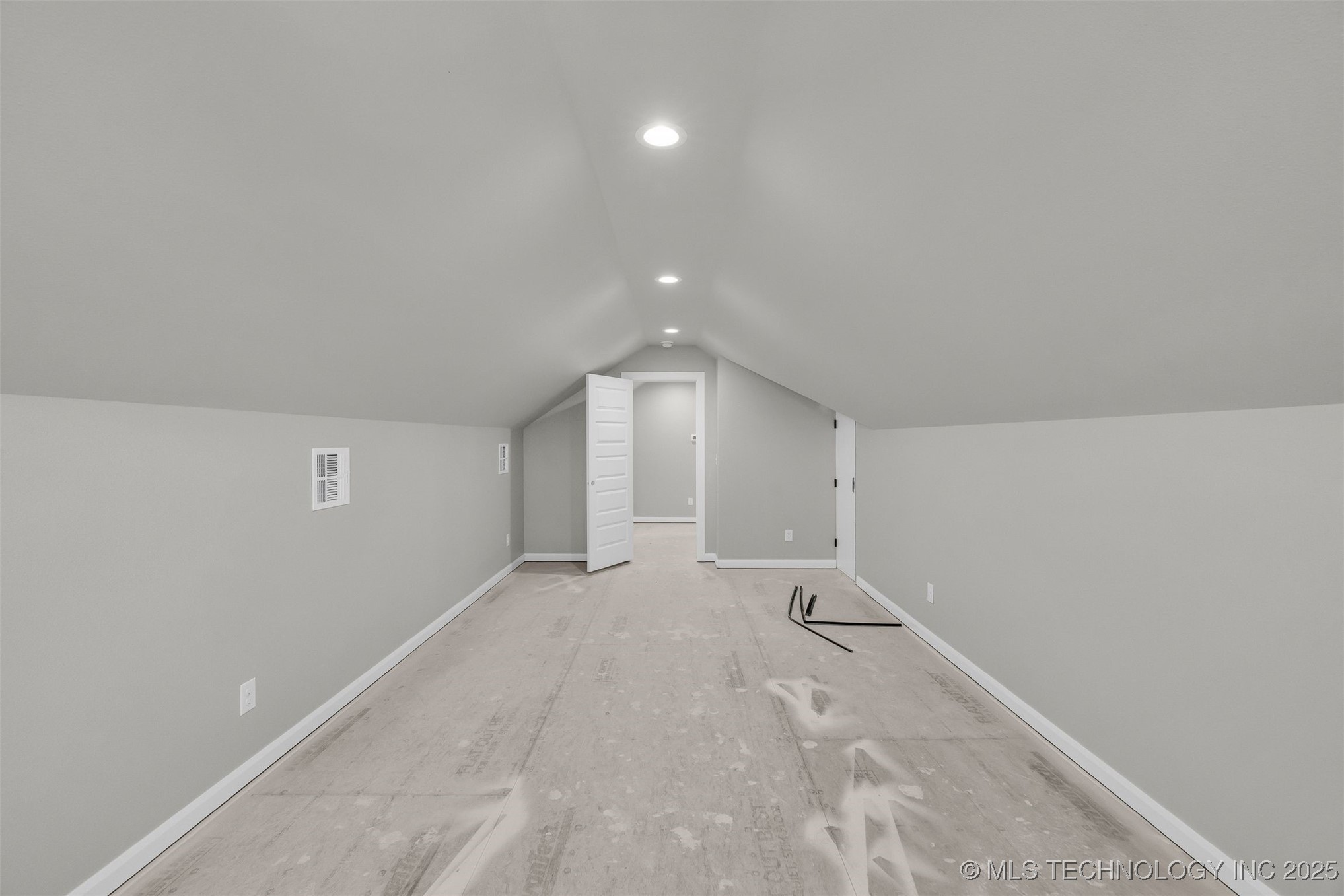 15439 N 55th West Avenue