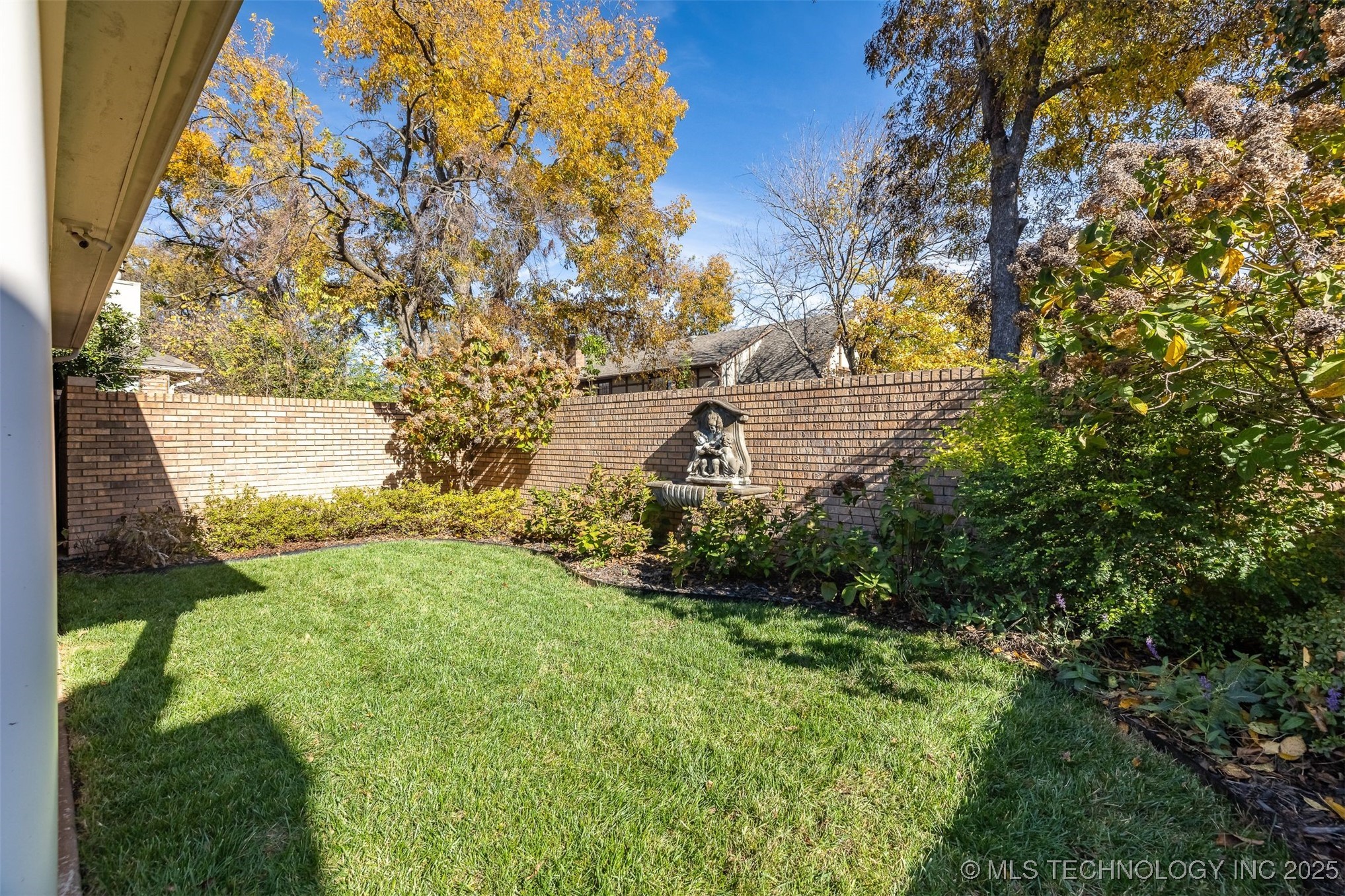 7237 S Birmingham Avenue