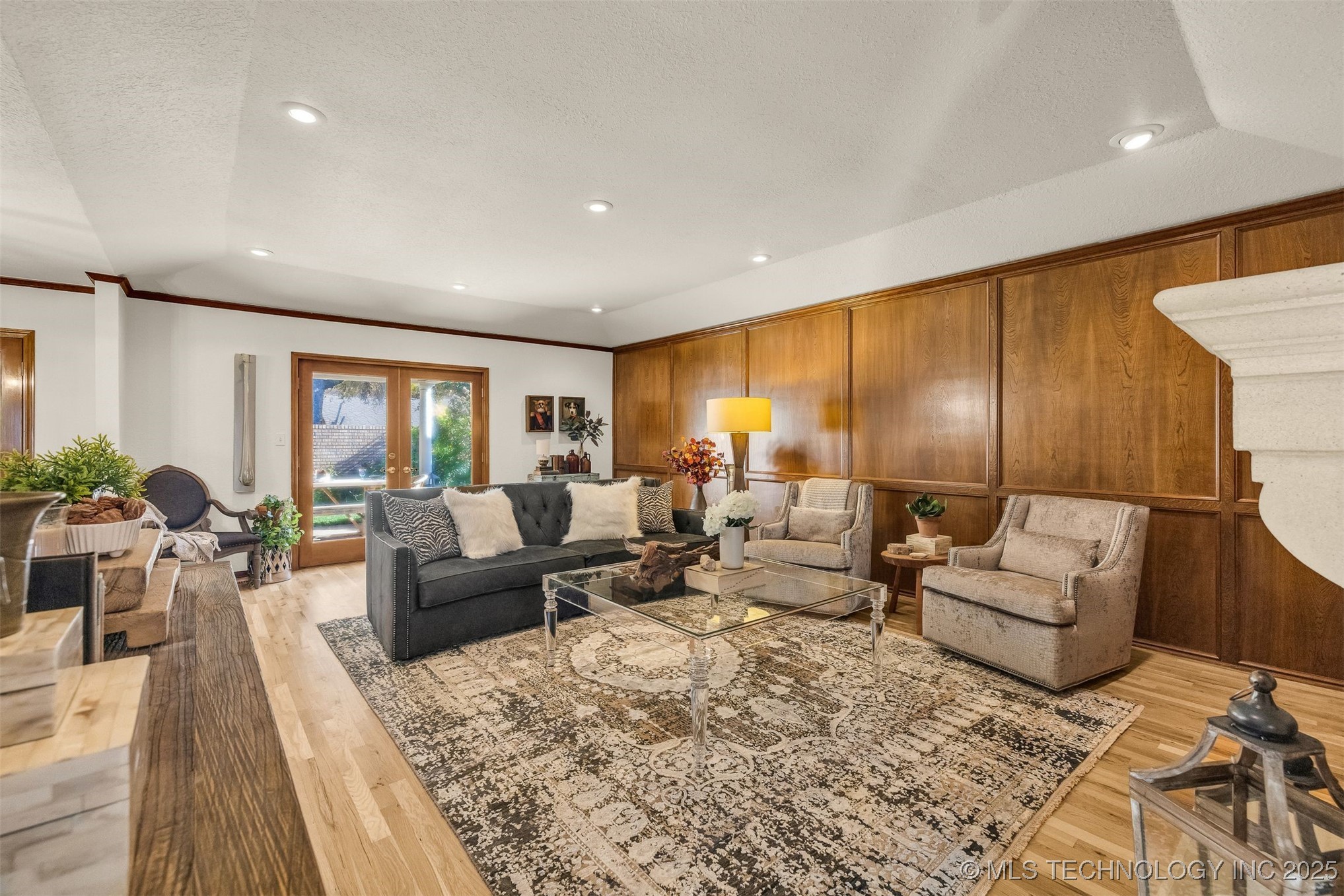 7237 S Birmingham Avenue