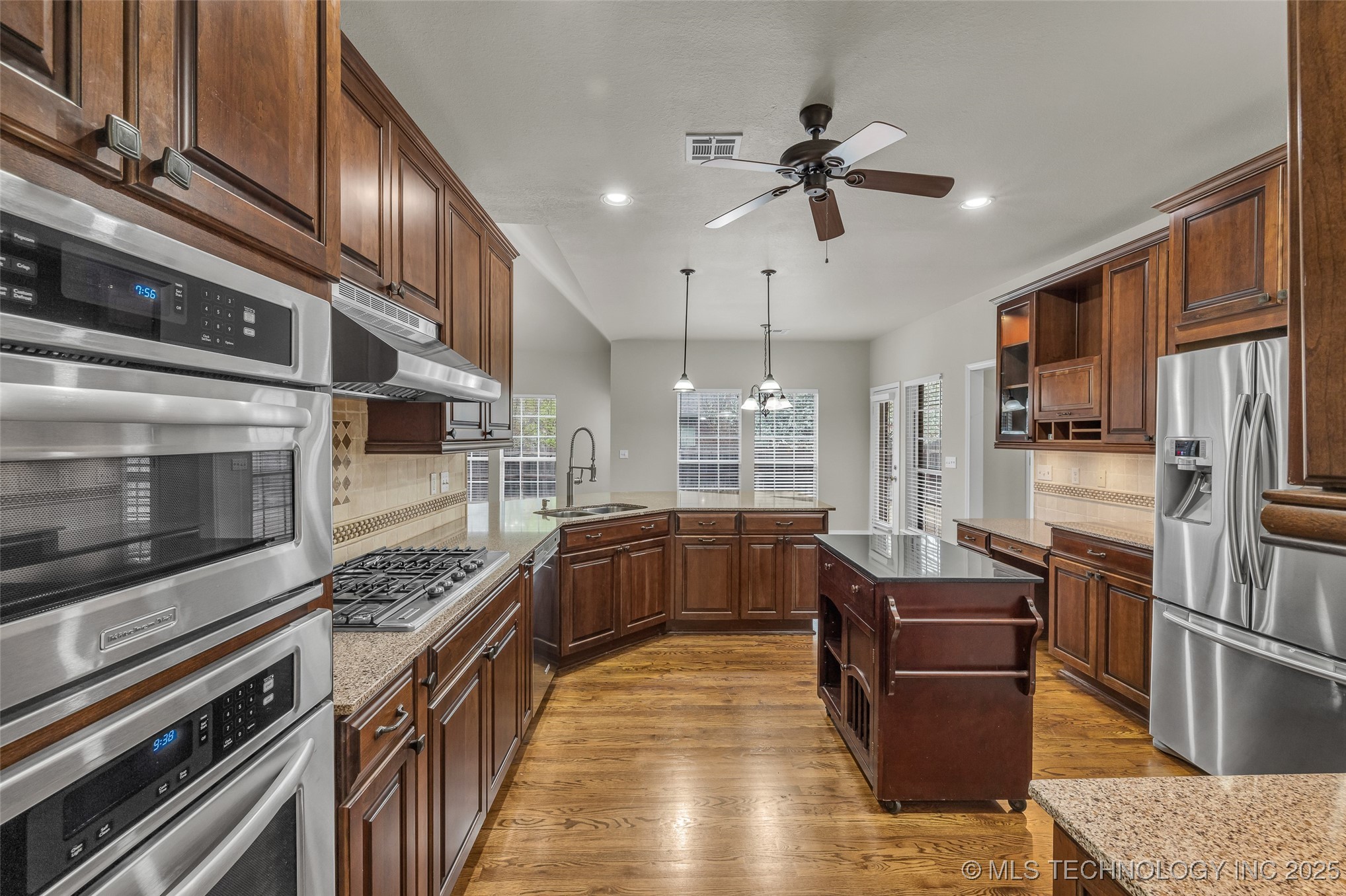 5213 E 109th Place