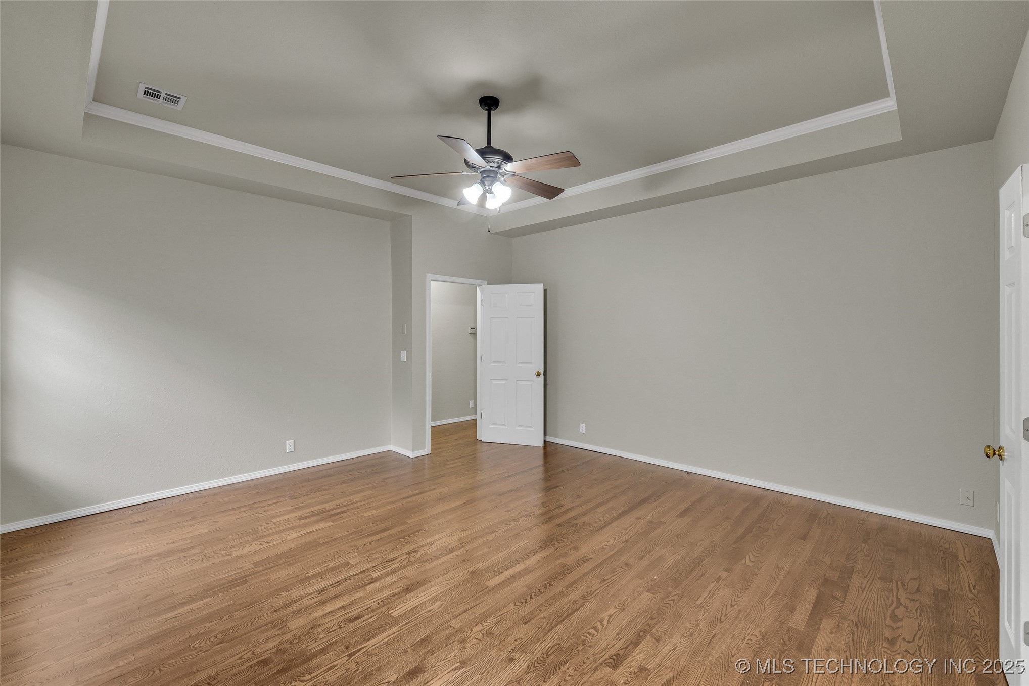 5213 E 109th Place