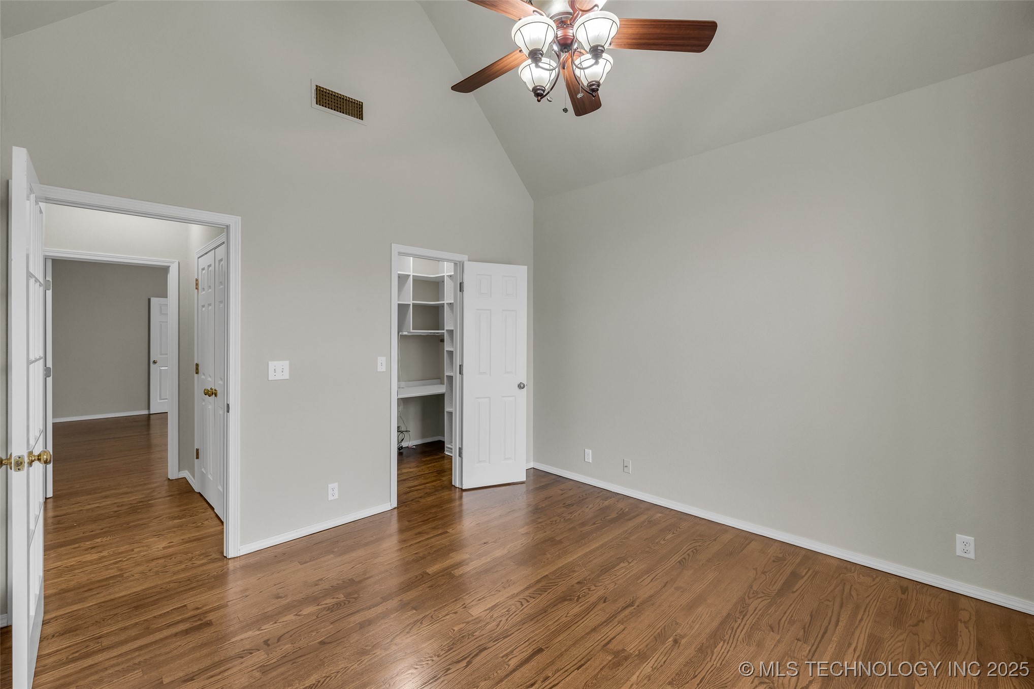 5213 E 109th Place