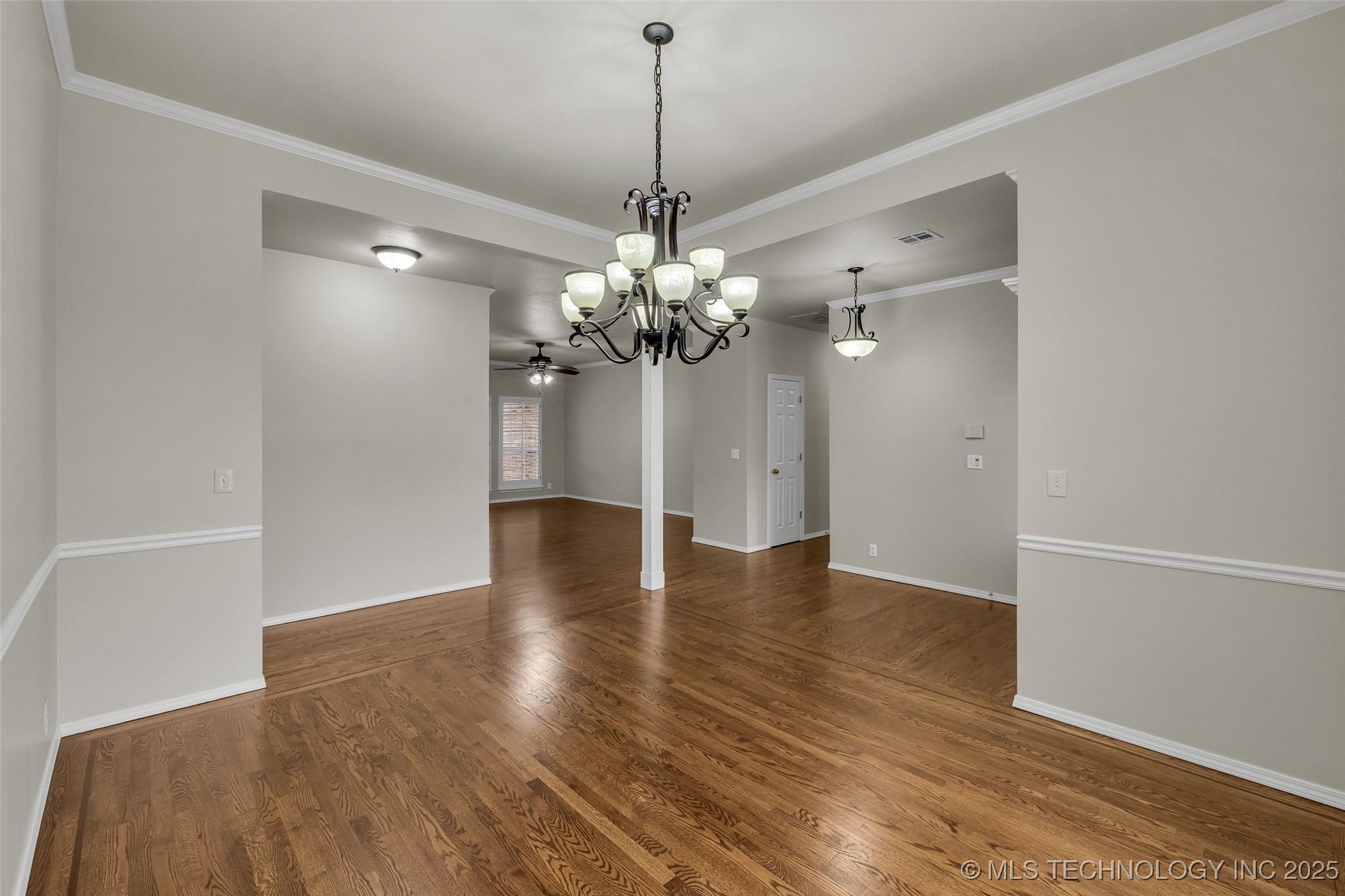 5213 E 109th Place