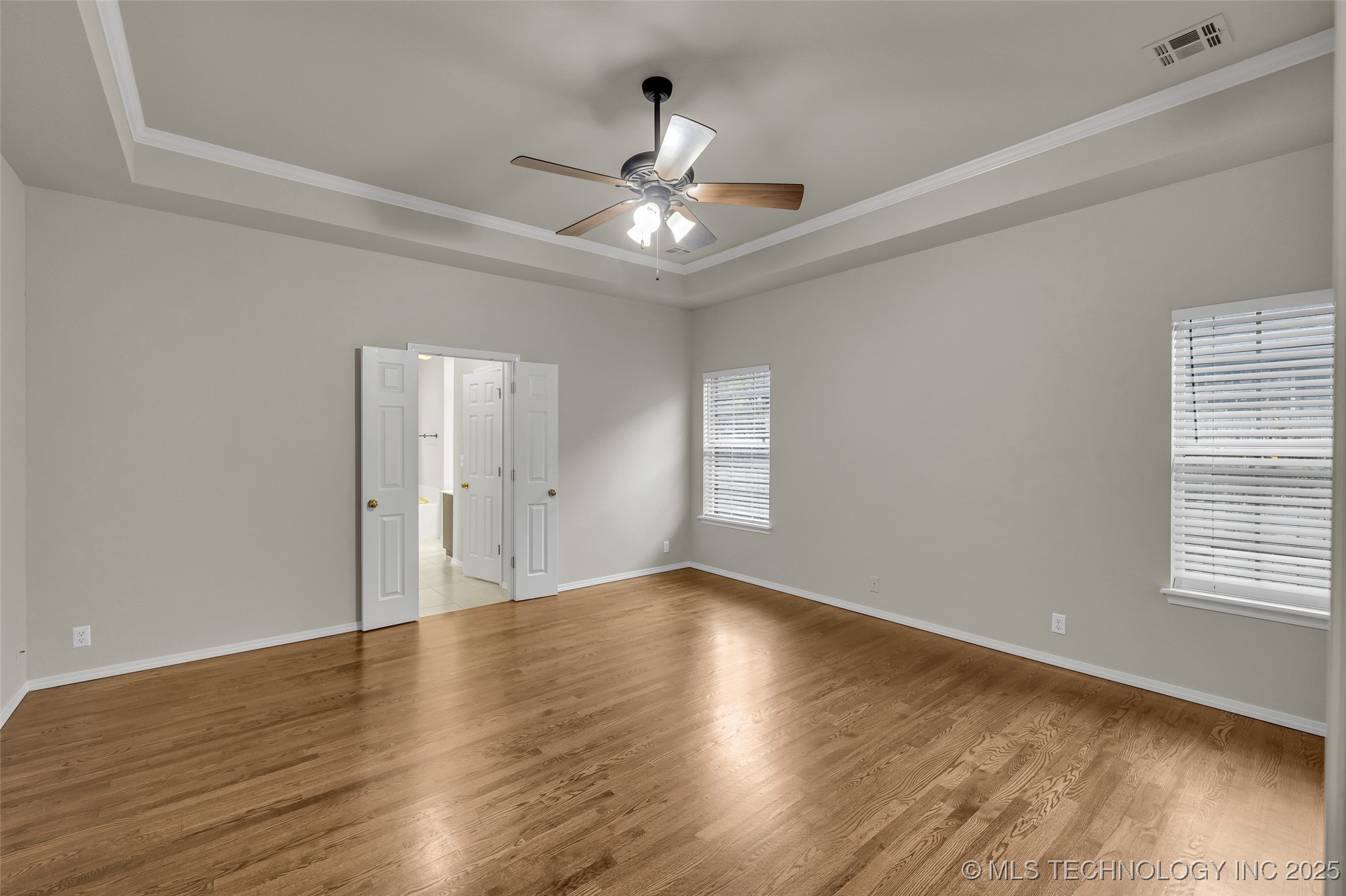 5213 E 109th Place