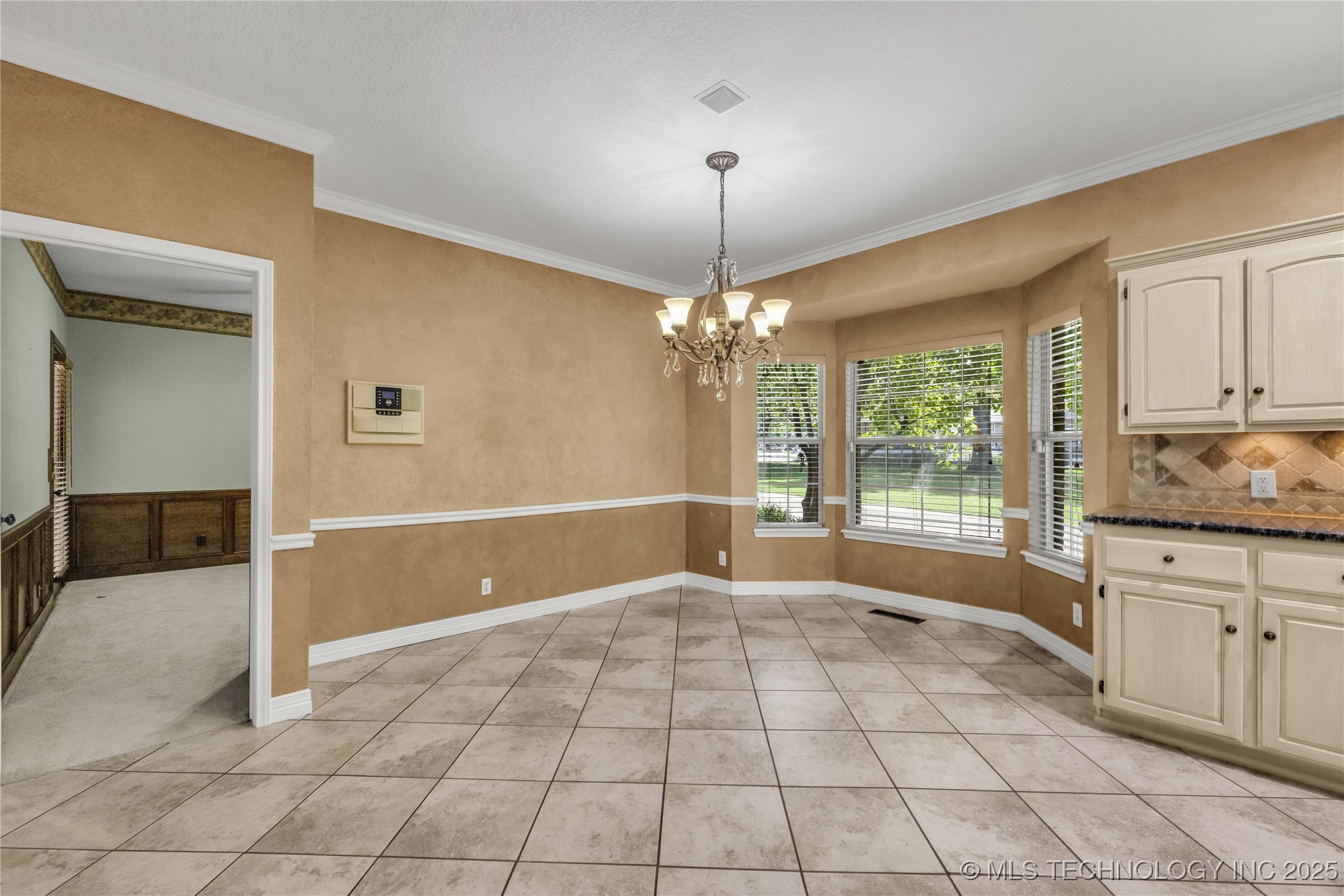 4405 W Ithica Street