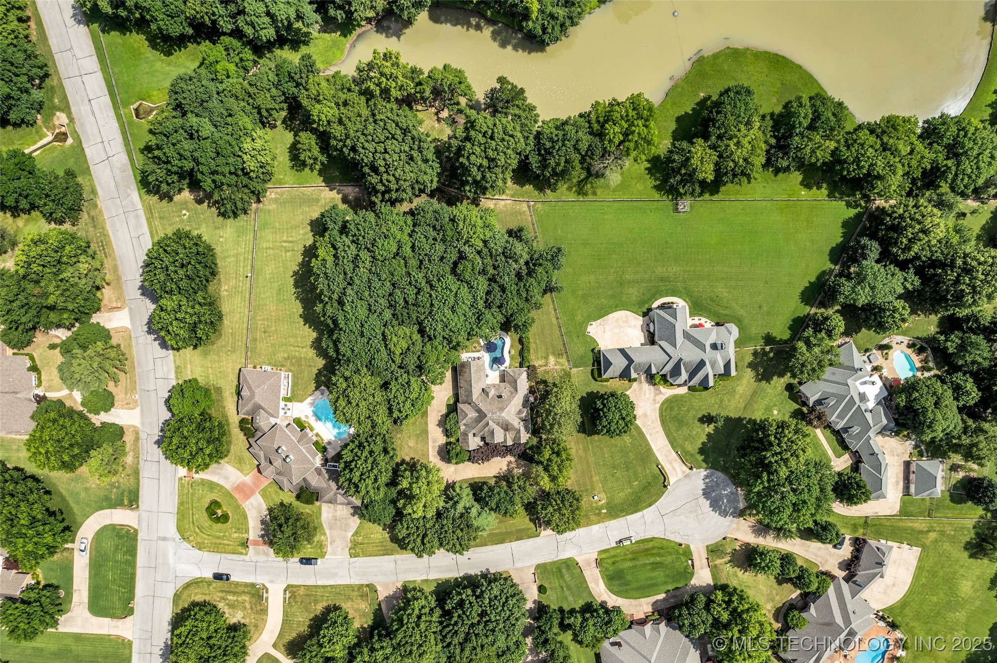 4405 W Ithica Street