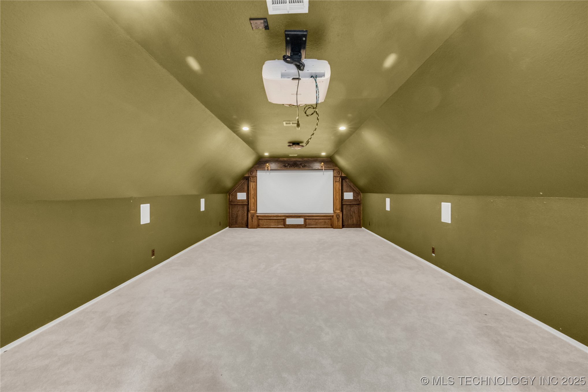 4405 W Ithica Street