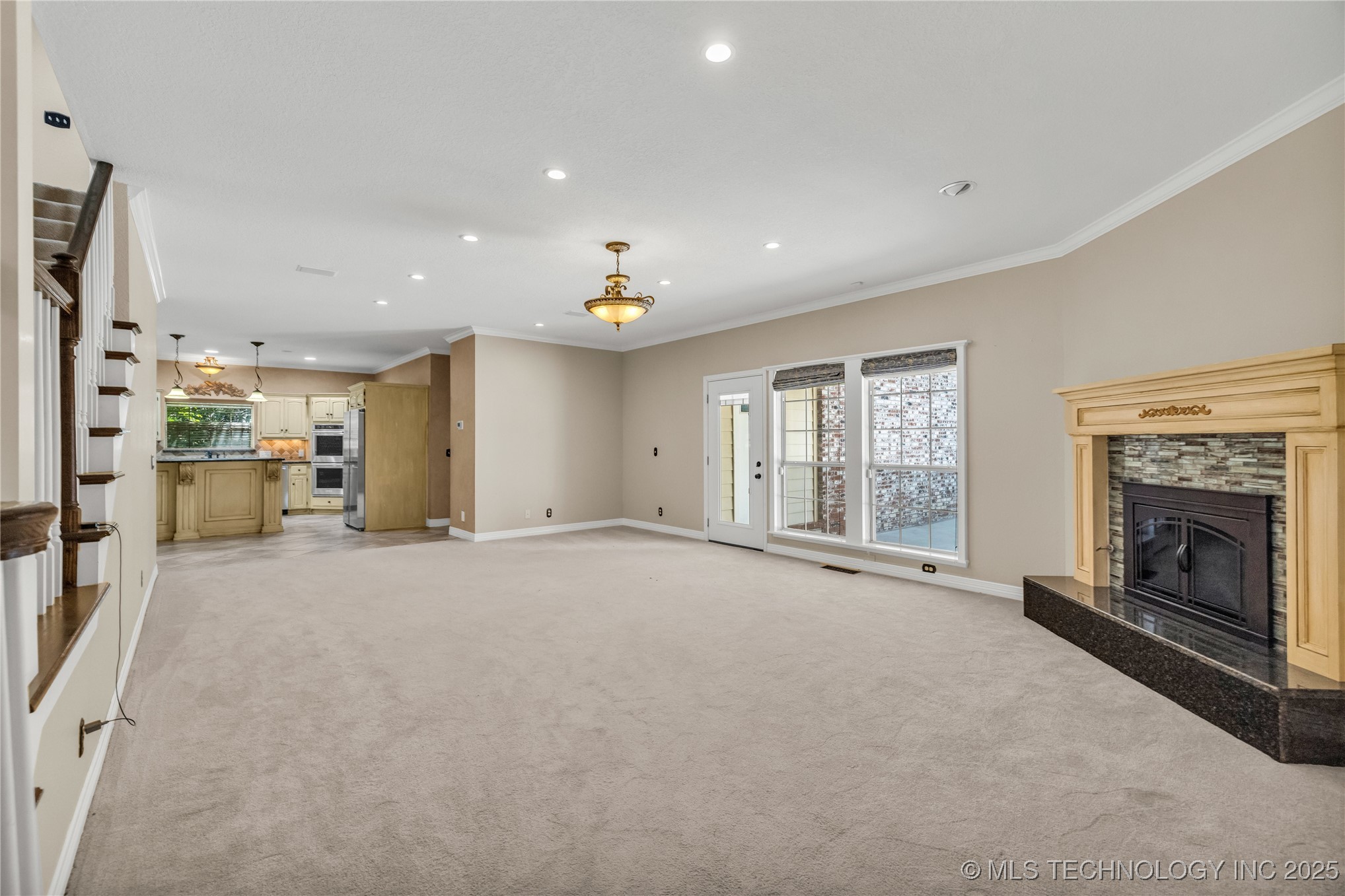 4405 W Ithica Street