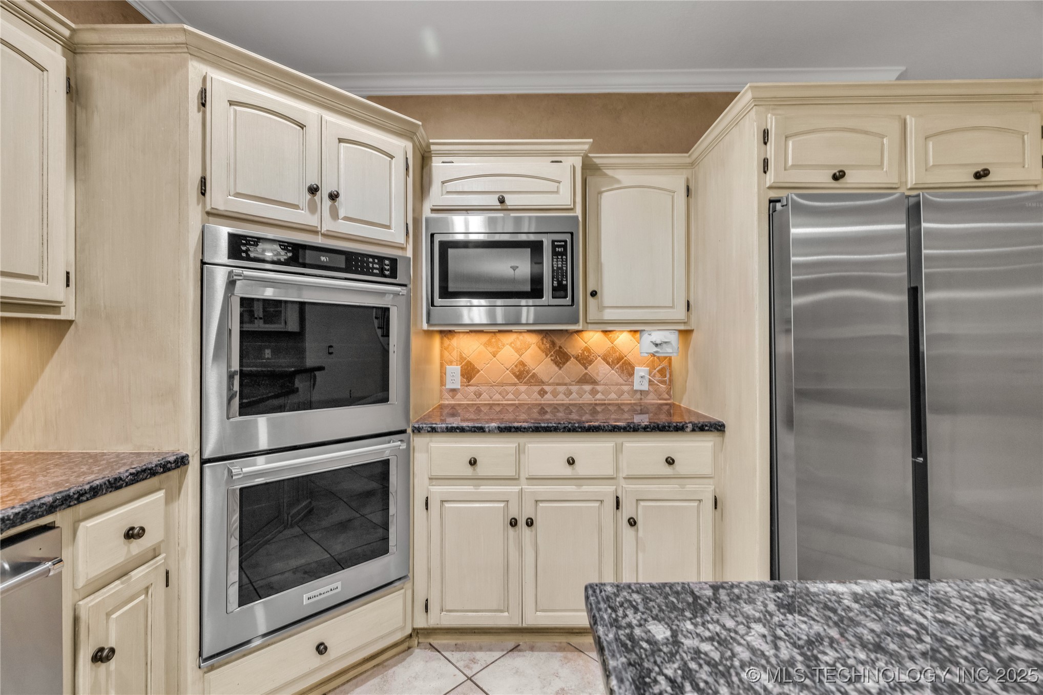 4405 W Ithica Street