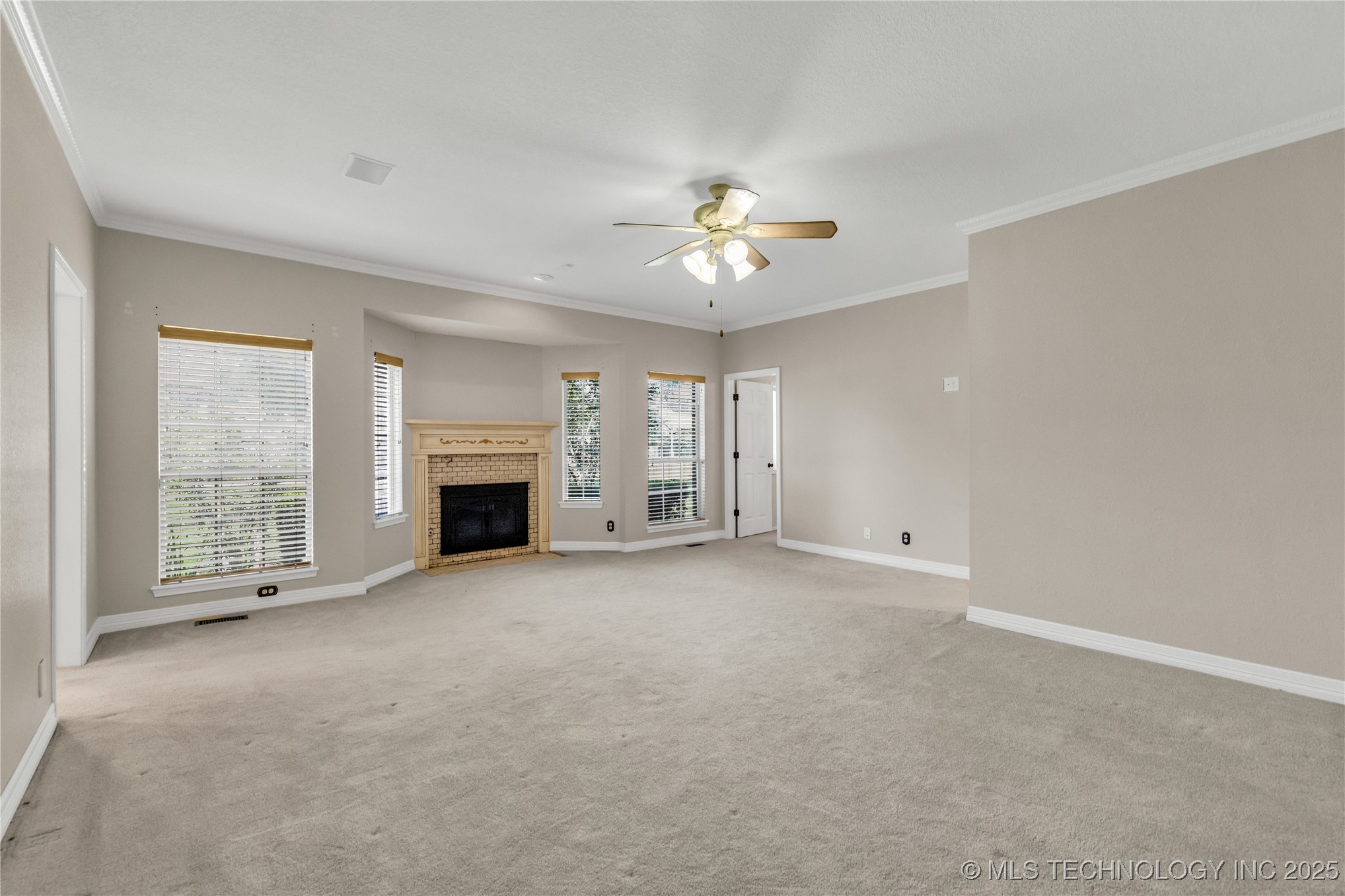 4405 W Ithica Street