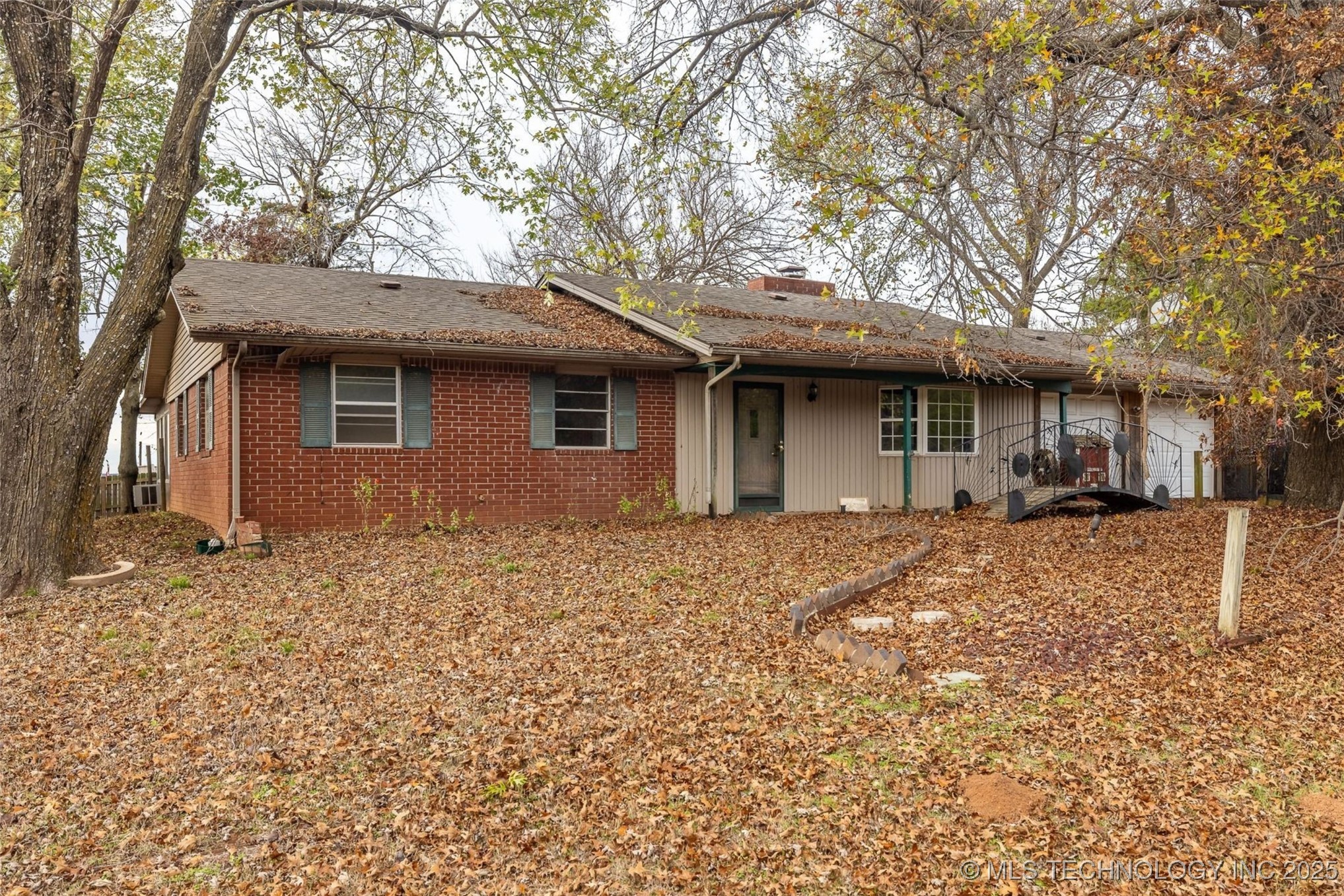 930 S Sinnett Road