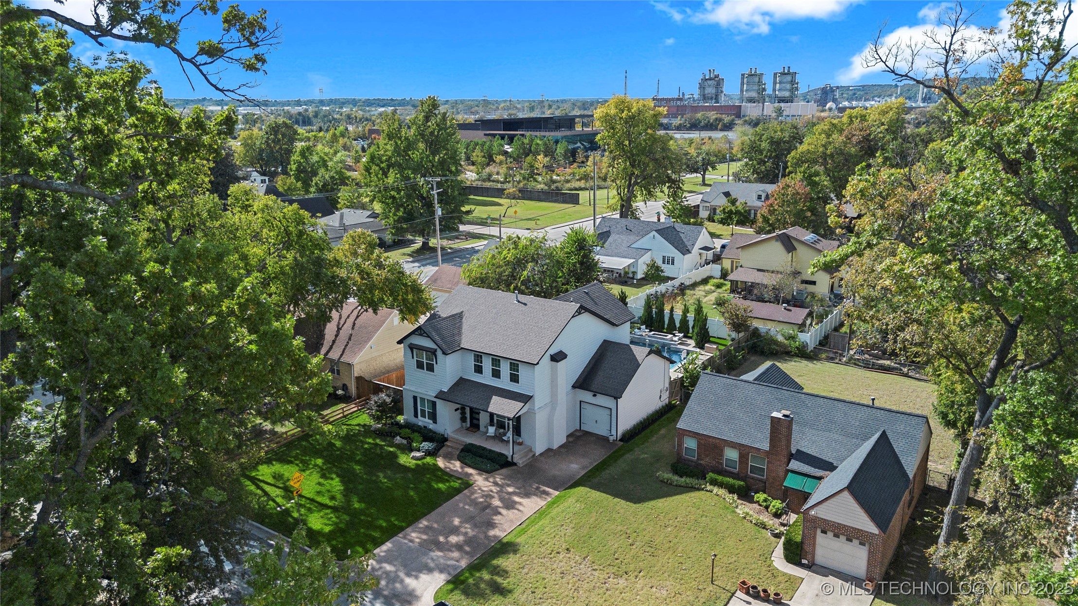 3042 S Cincinnati Avenue