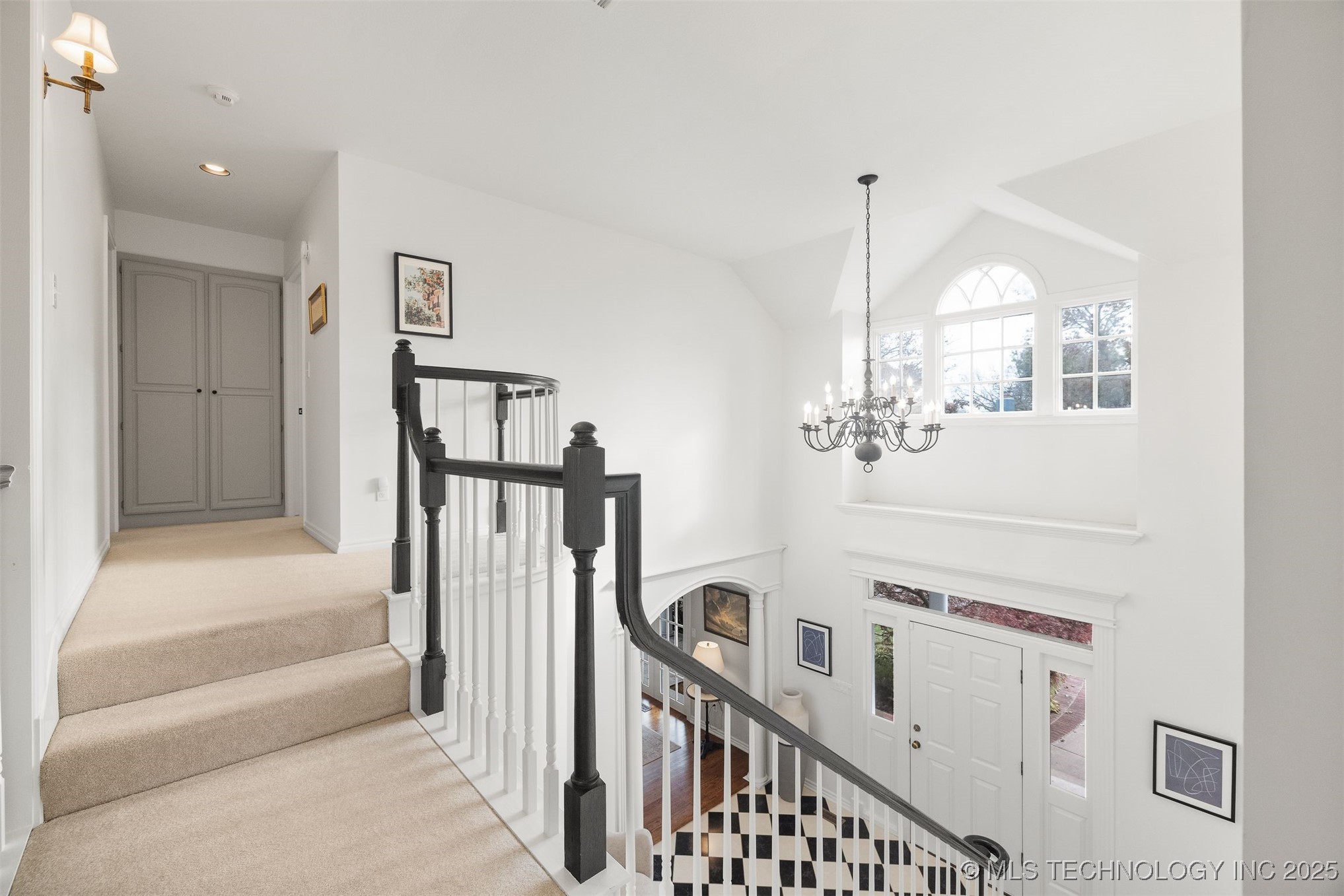 2449 E 24th Street