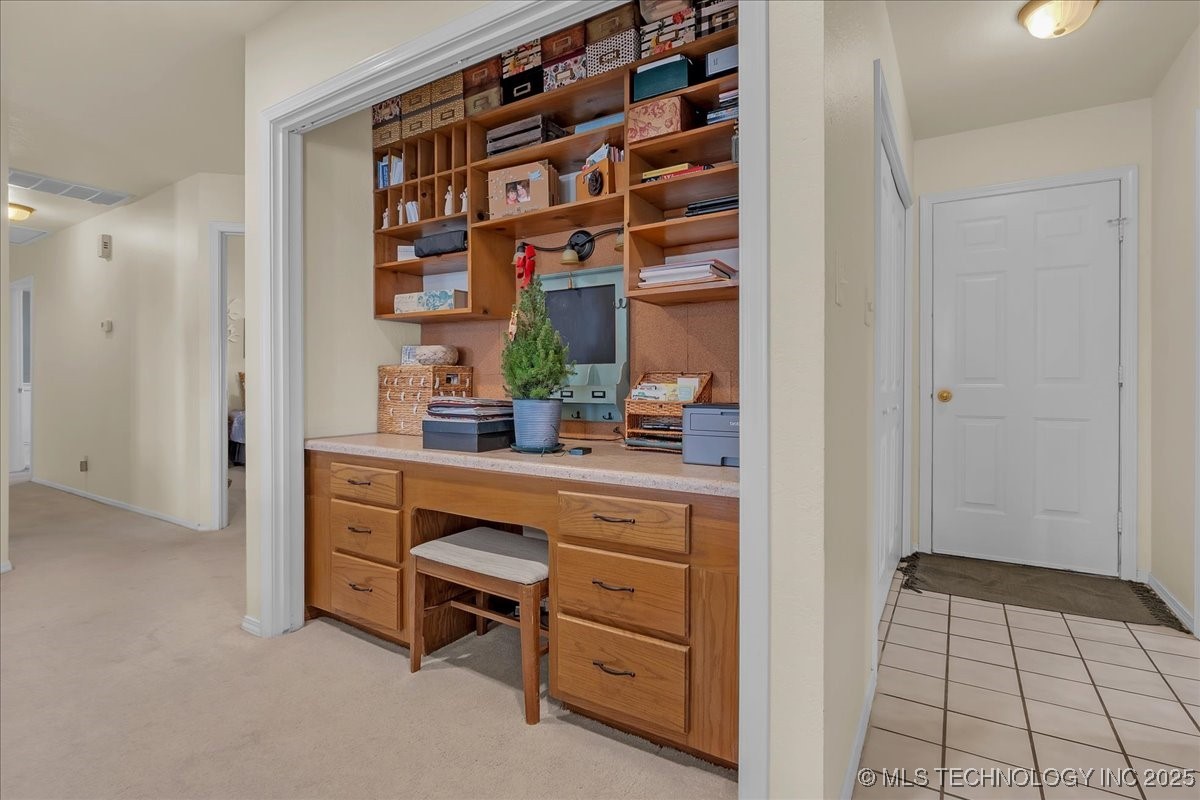 308 S Taft Avenue