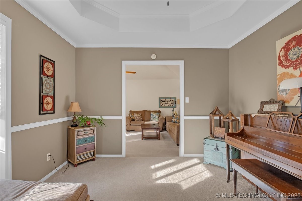308 S Taft Avenue