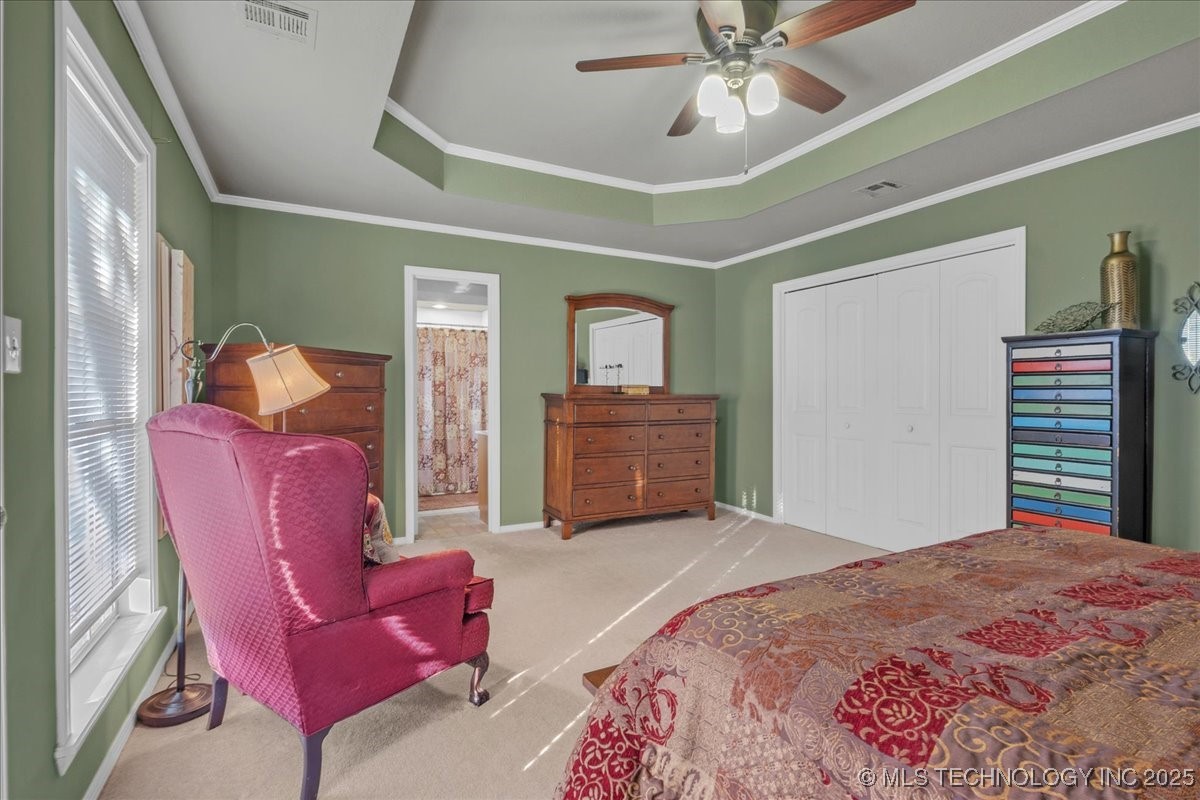308 S Taft Avenue