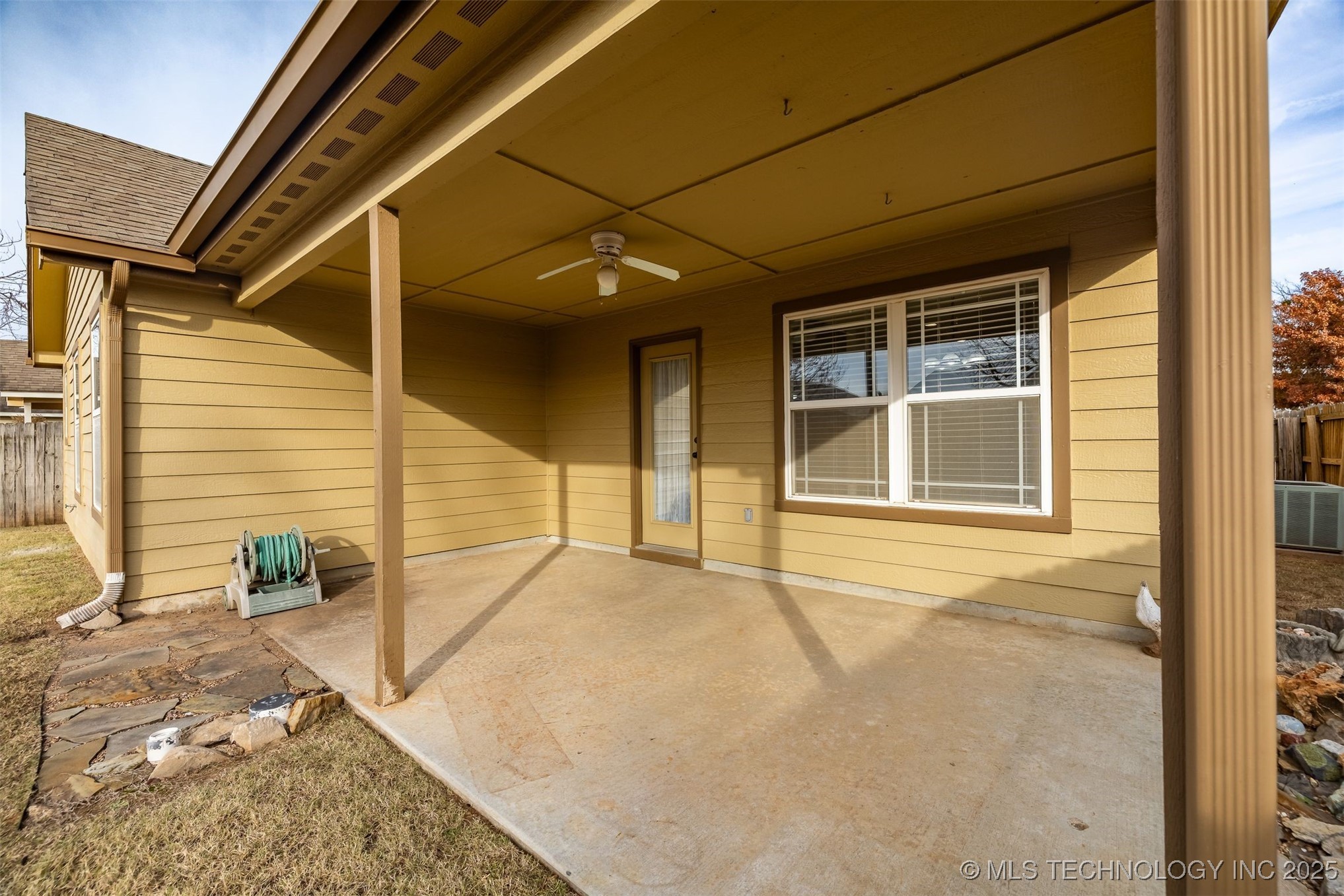 6722 E 129th Street S