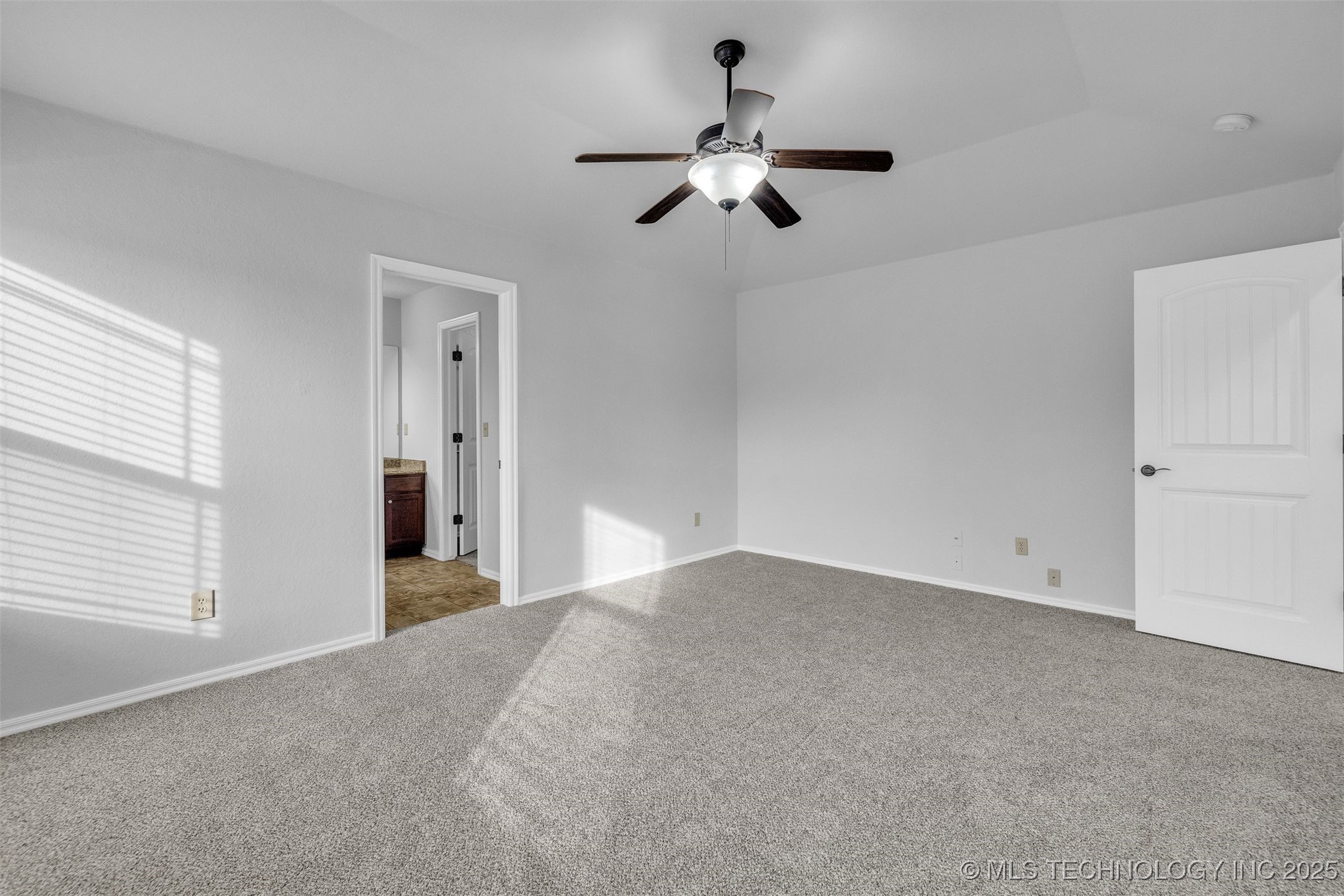 6722 E 129th Street S