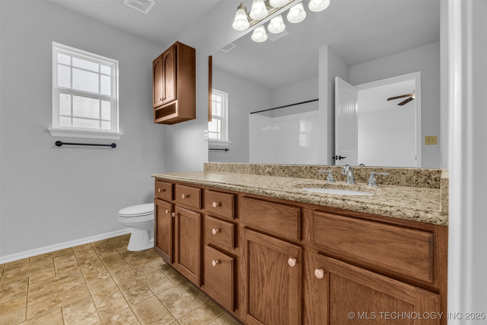 6722 E 129th Street S