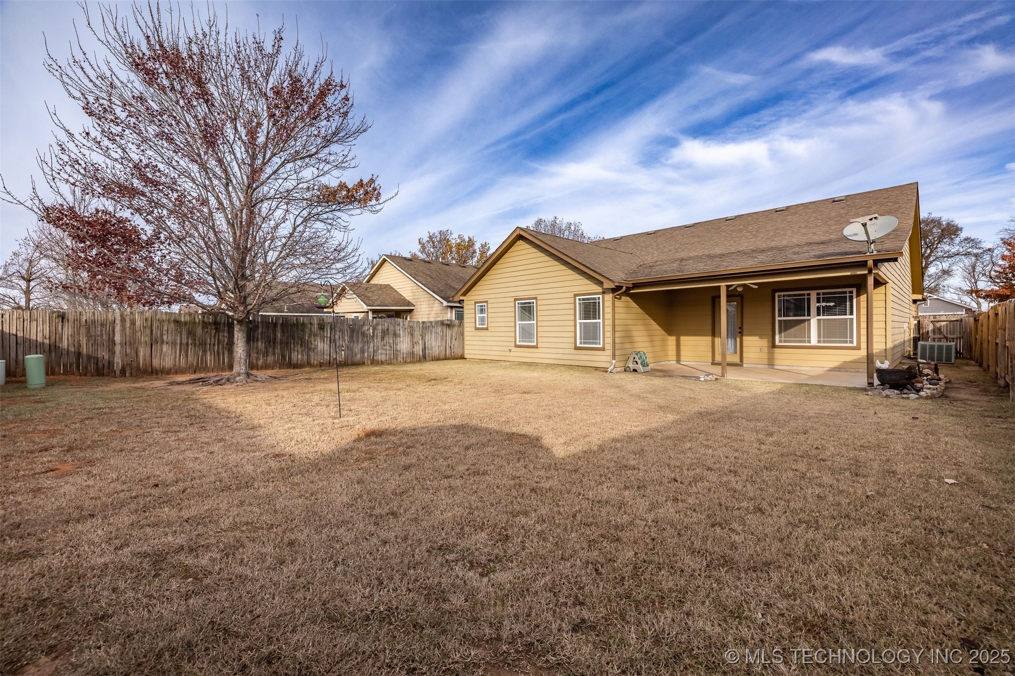 6722 E 129th Street S