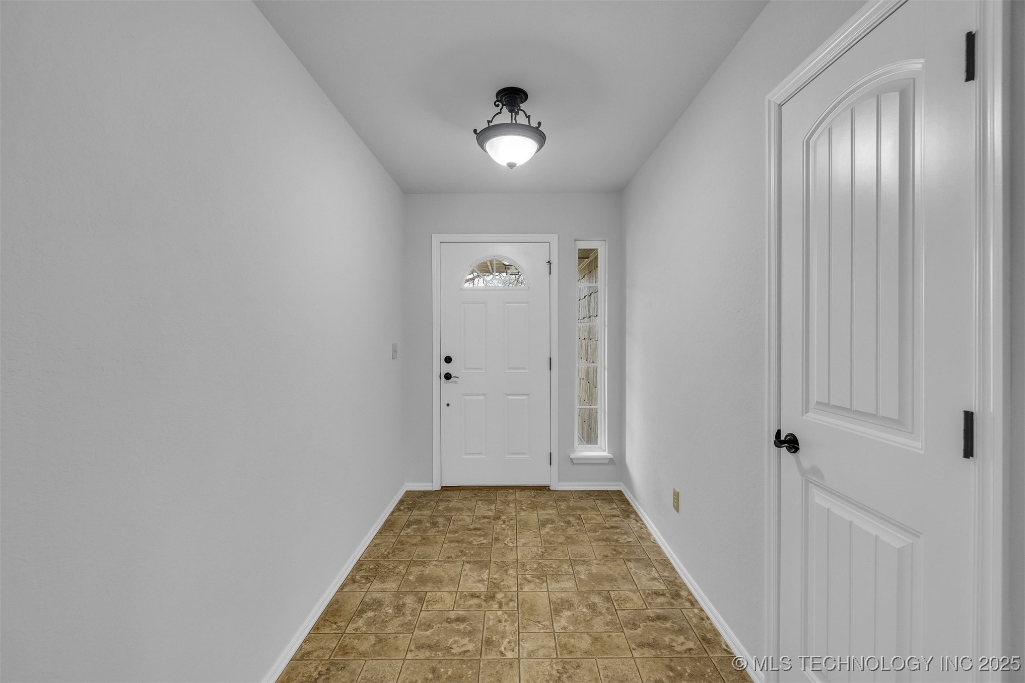 6722 E 129th Street S