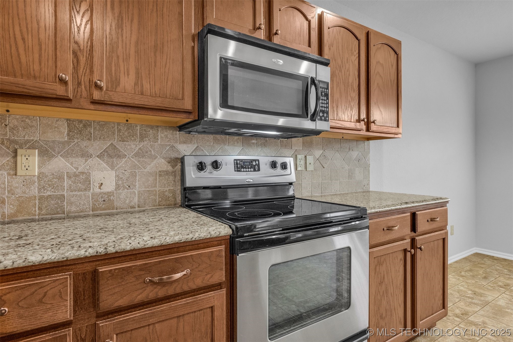 6722 E 129th Street S