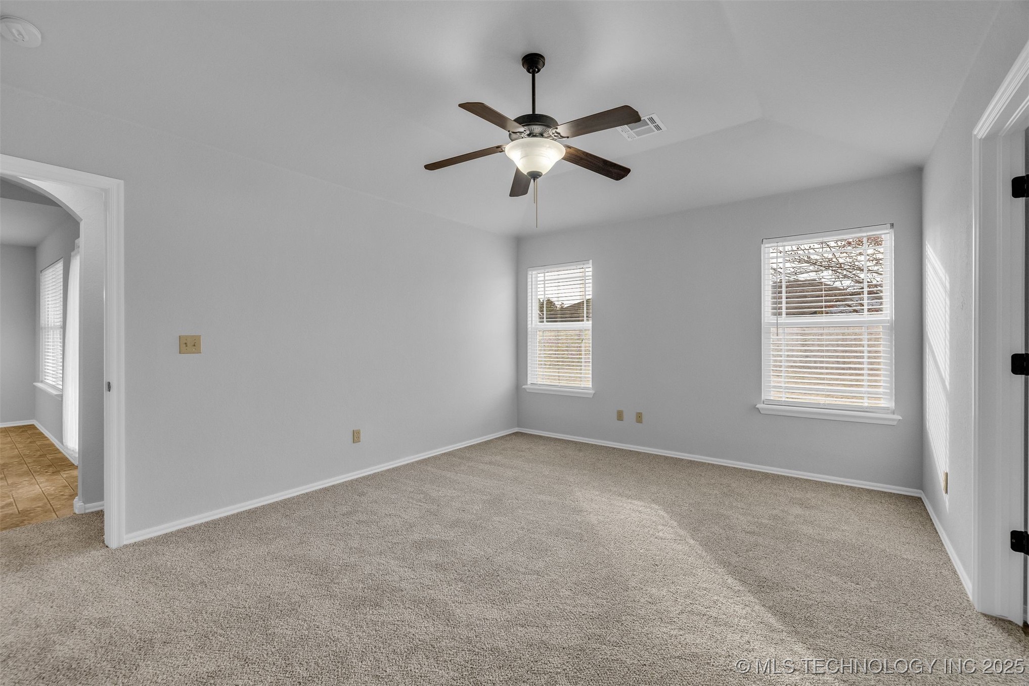 6722 E 129th Street S