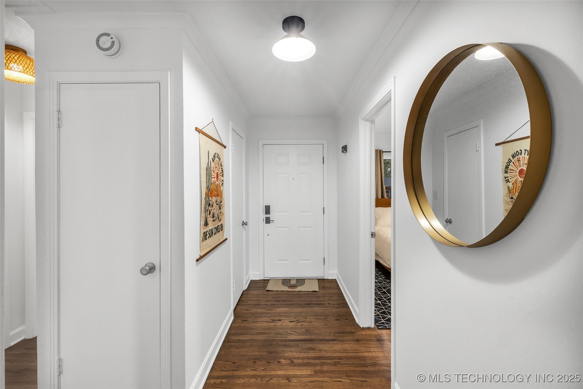 4513 E 25th Place