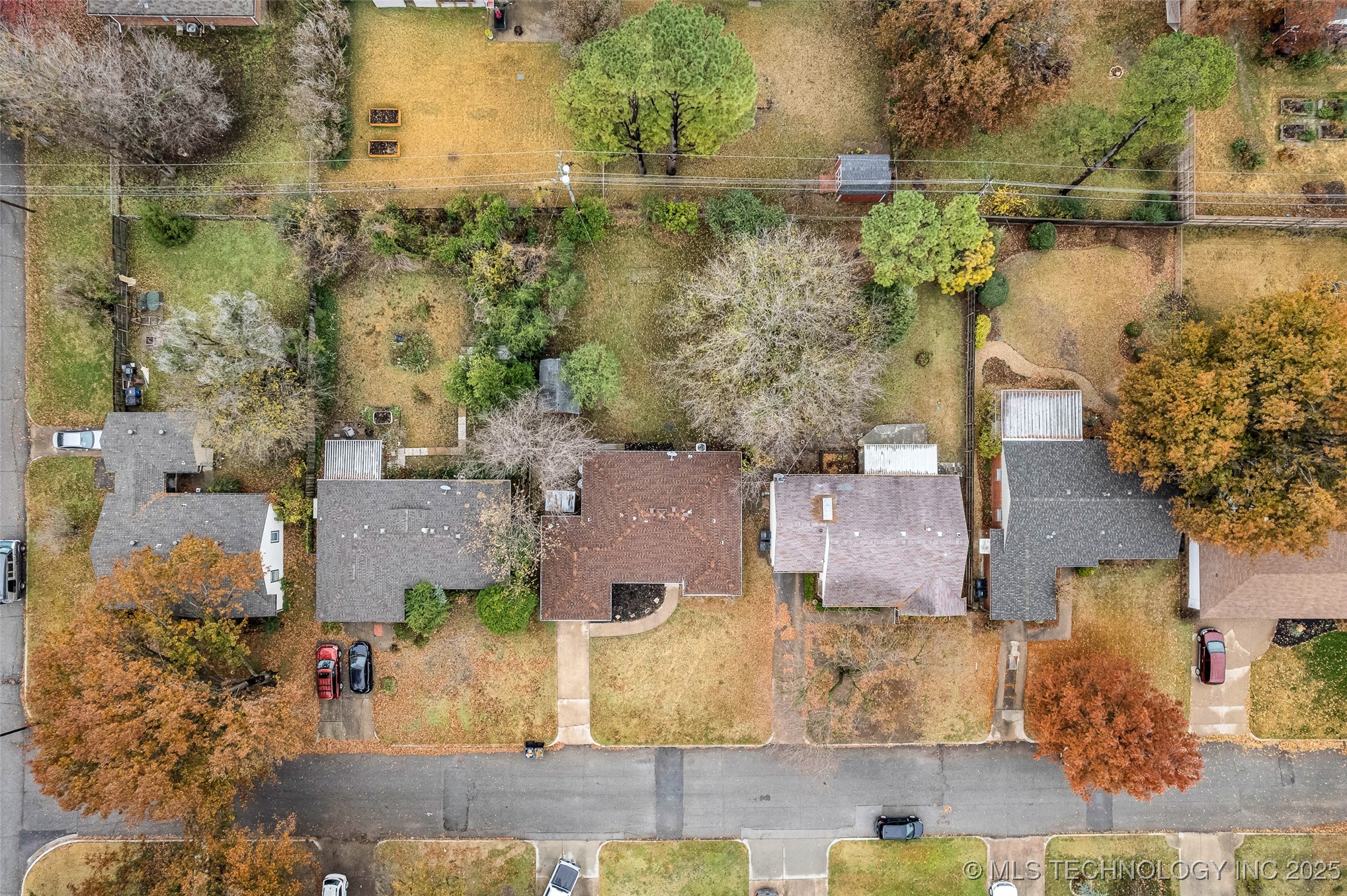 4513 E 25th Place