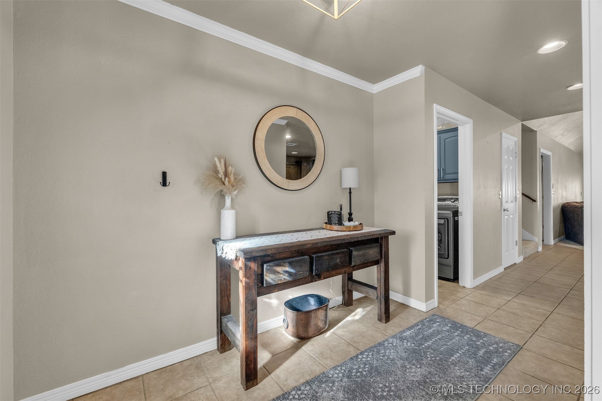 1900 W El Paso Street