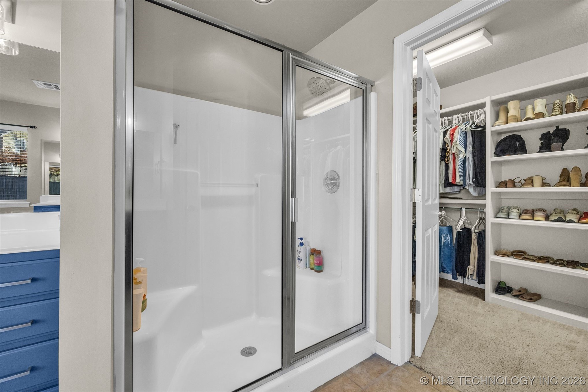 1900 W El Paso Street