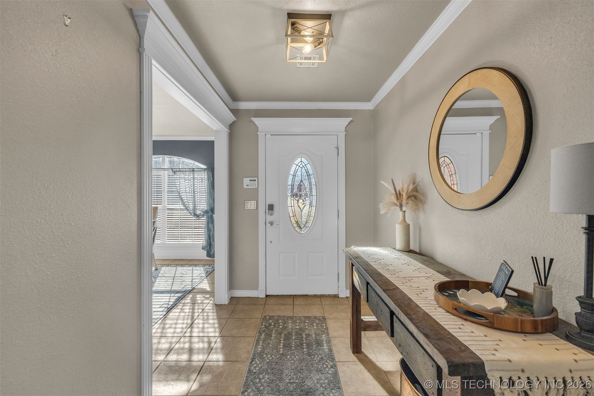 1900 W El Paso Street