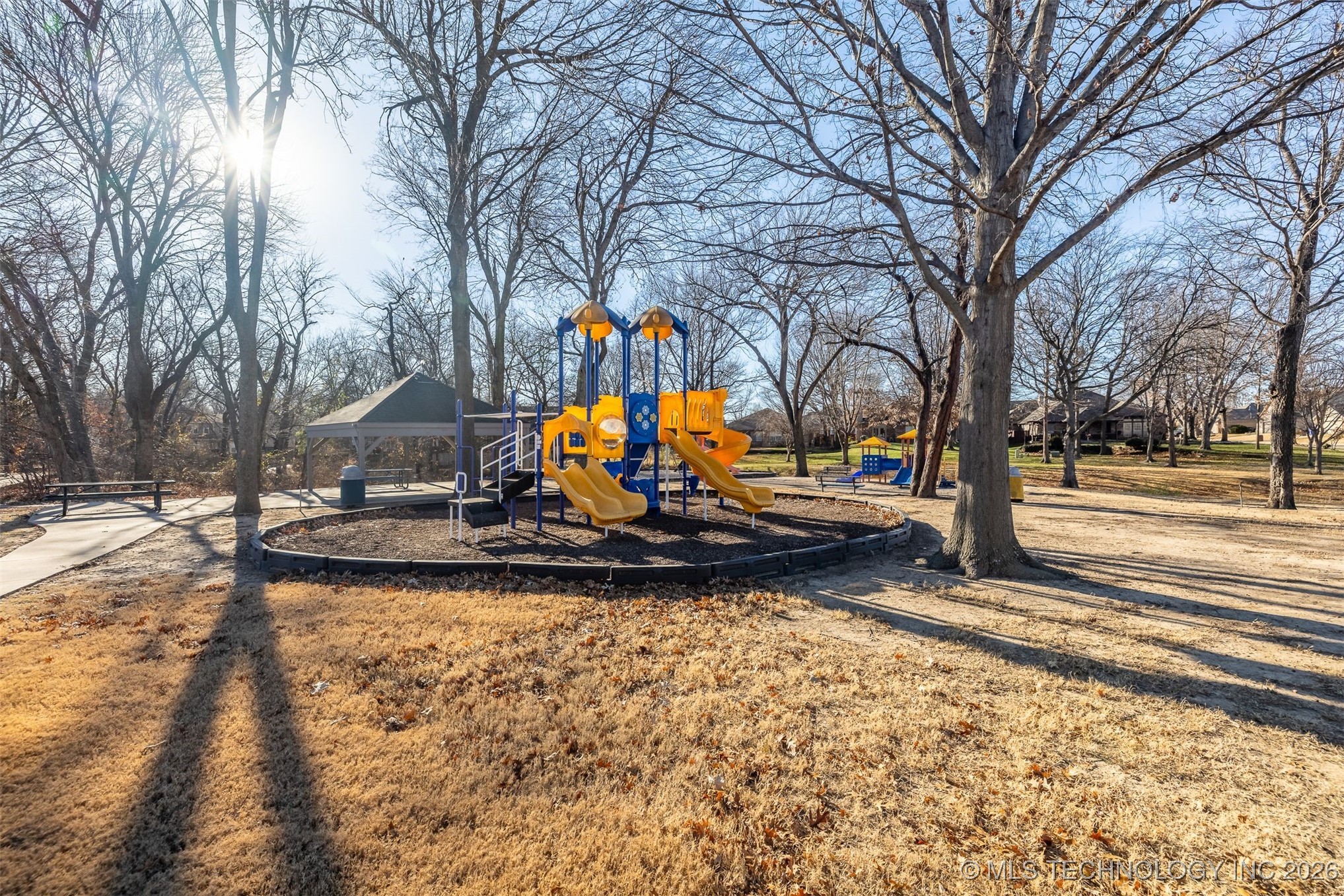 1900 W El Paso Street