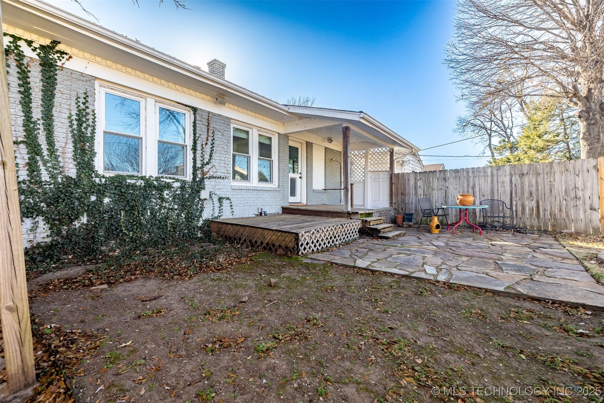 1767 E 14th Place