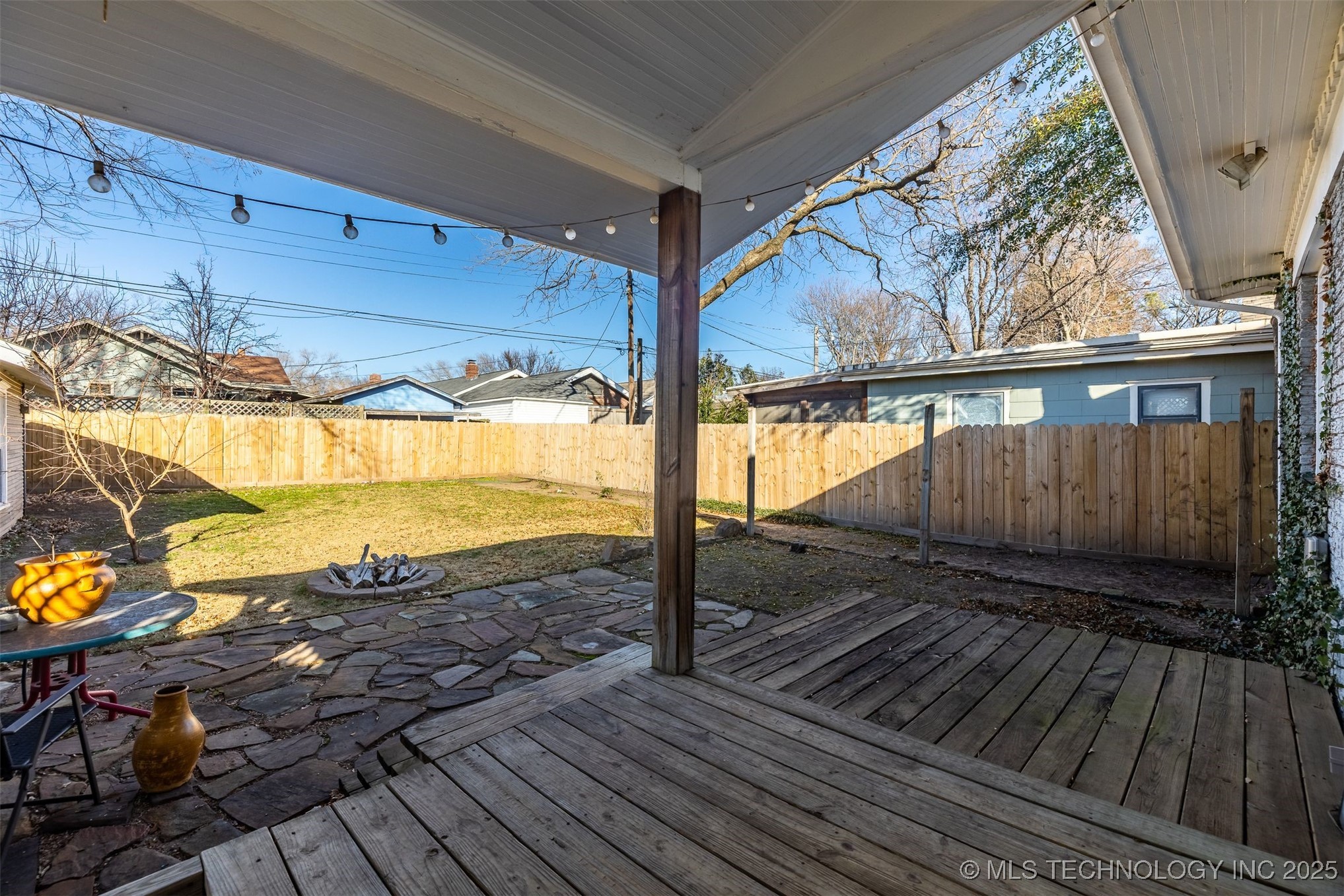 1767 E 14th Place