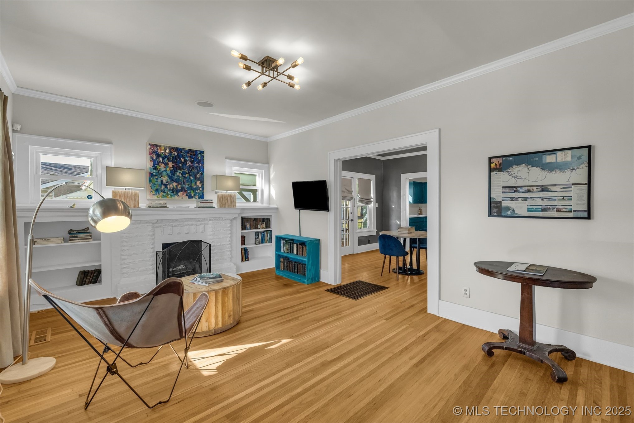 1767 E 14th Place