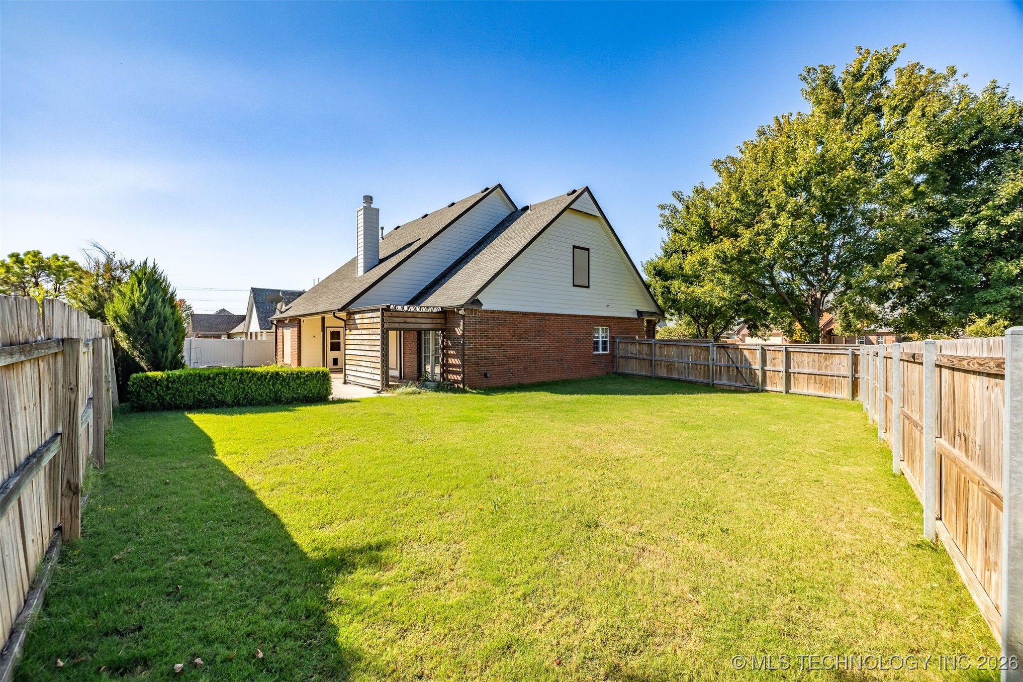 11515 S Mulberry Court